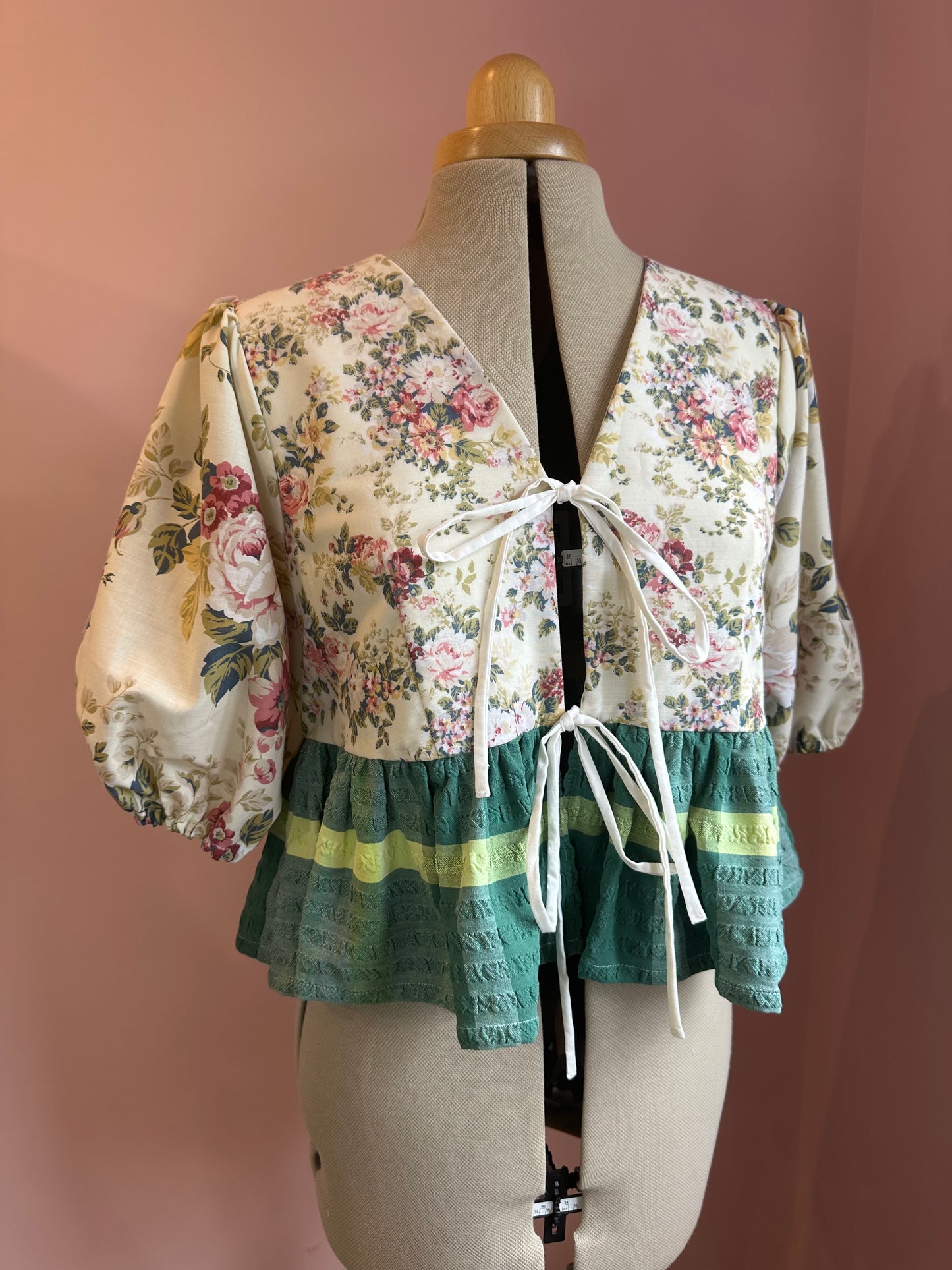 Floral Printed Tie Front Top Size 3 (UK 14-16)