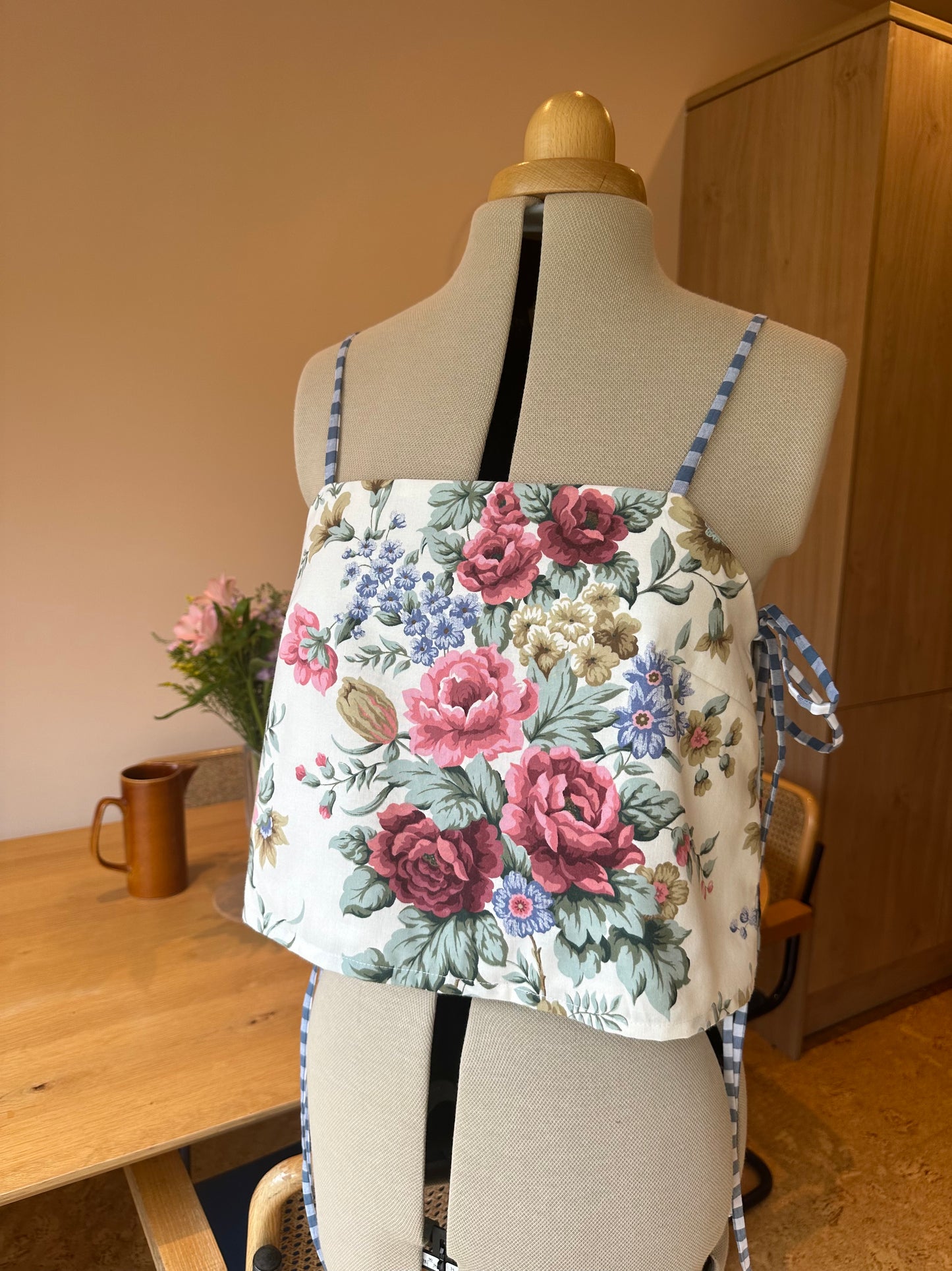 Vintage Floral May Tie Side Cami Size 2 (UK 10-12)