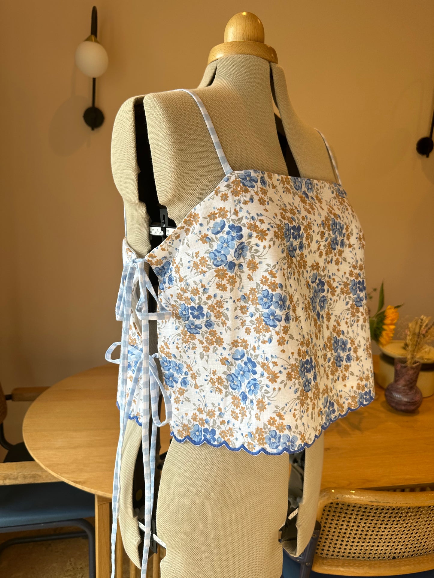 Blue Floral Scallop May Tie Side Cami Size 16-18