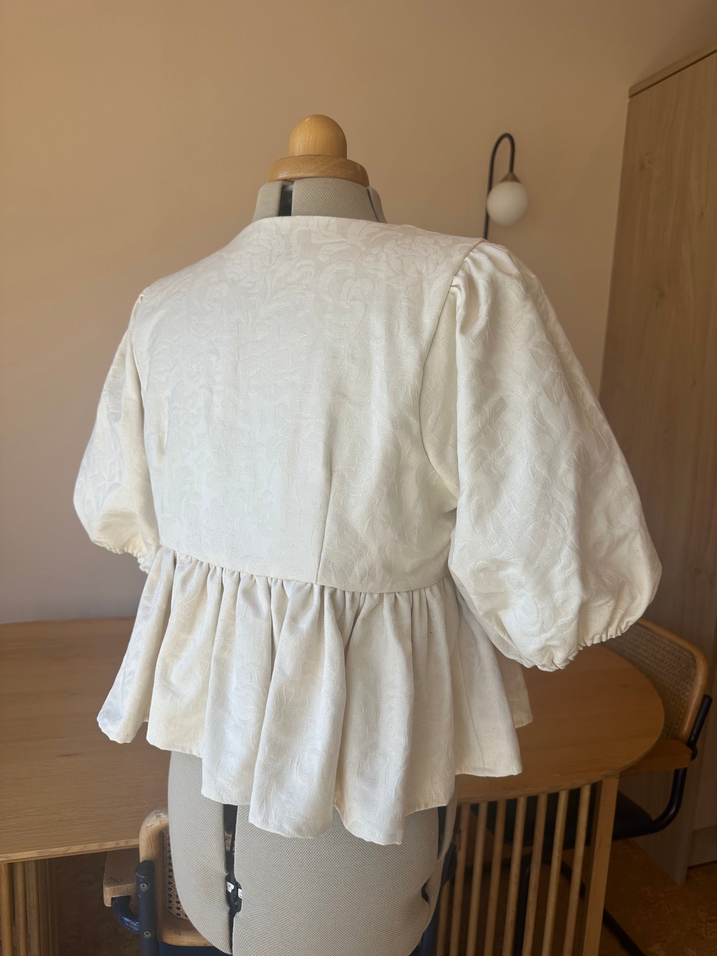 SAMPLE SALE 50% Off - Cream Textured Bridal Tie Front Top Size 3 (UK 14-16)