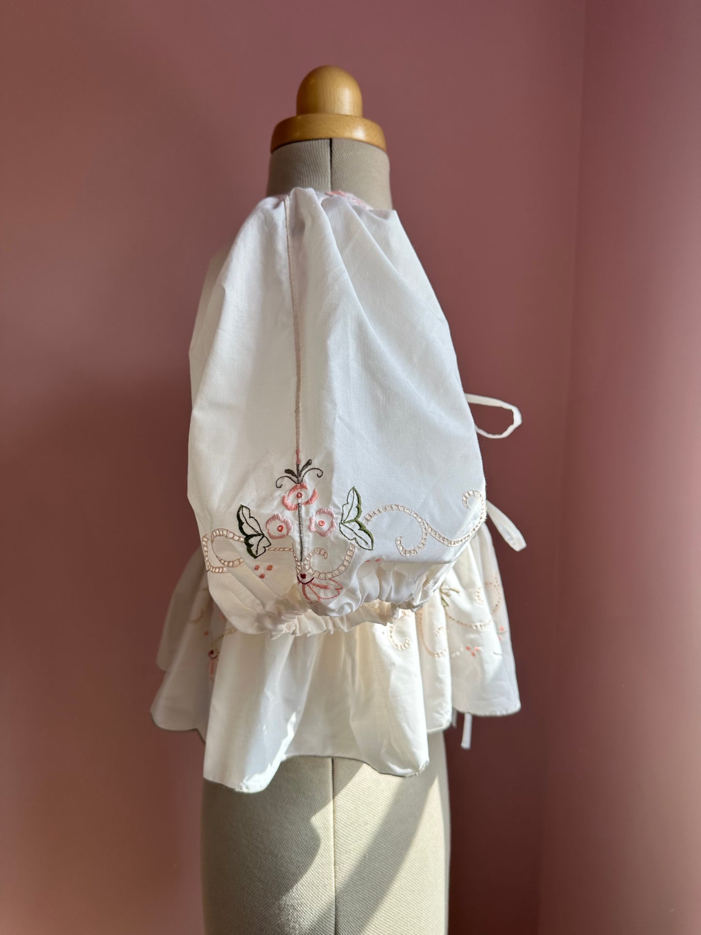 Cream Pastel Embroidery Front Top Size Size 1 (UK 6-8)