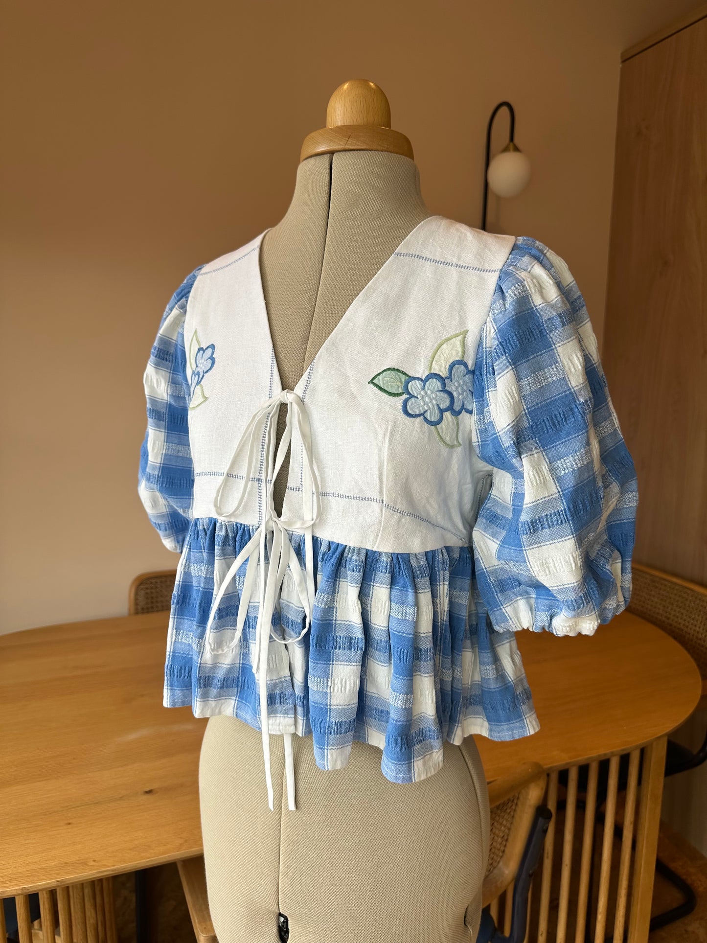 Blue White Tie Front Top Size Size 1 (UK 6-8)