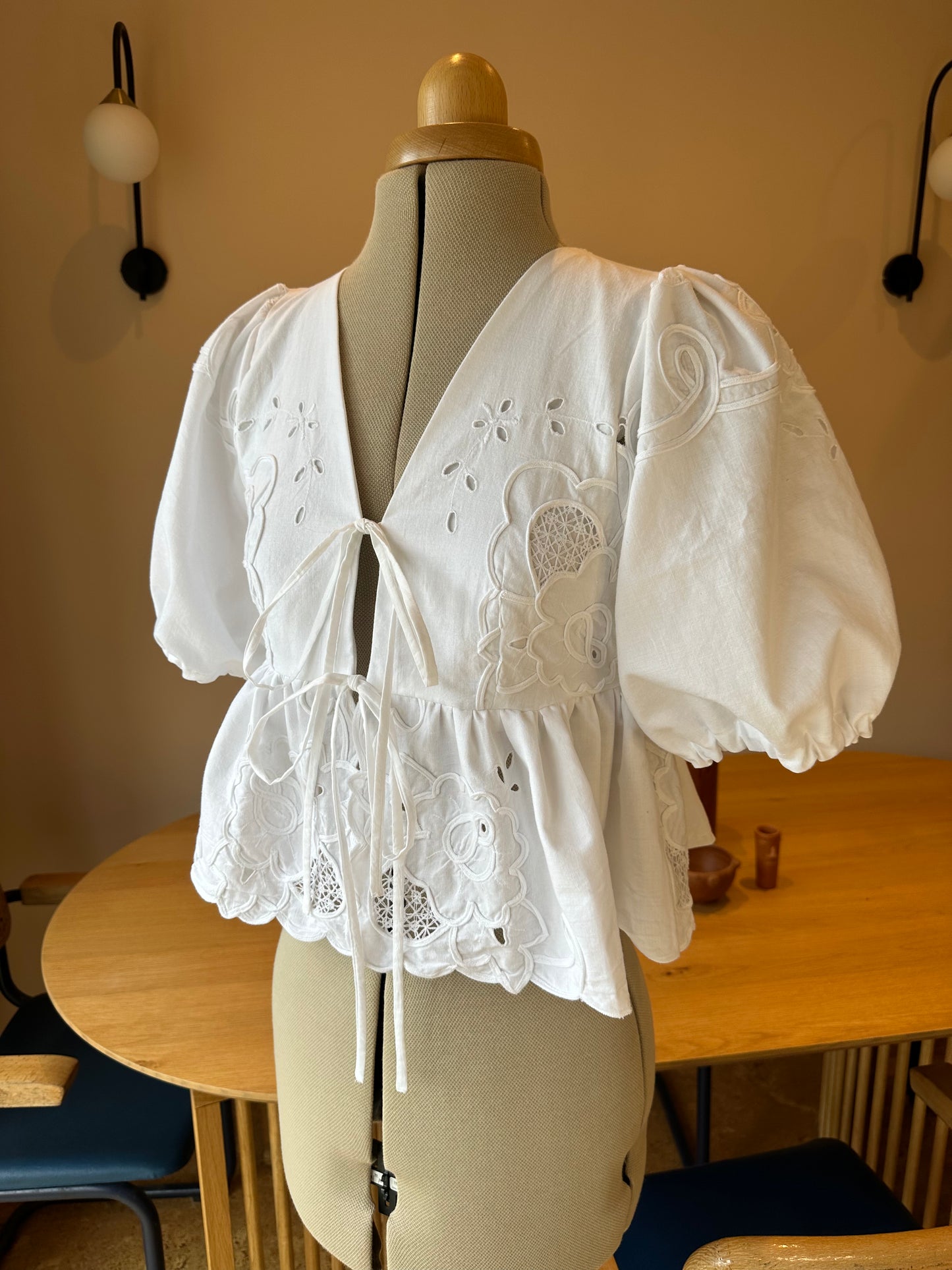 White Embroidered Tie Front Top Size 6-8