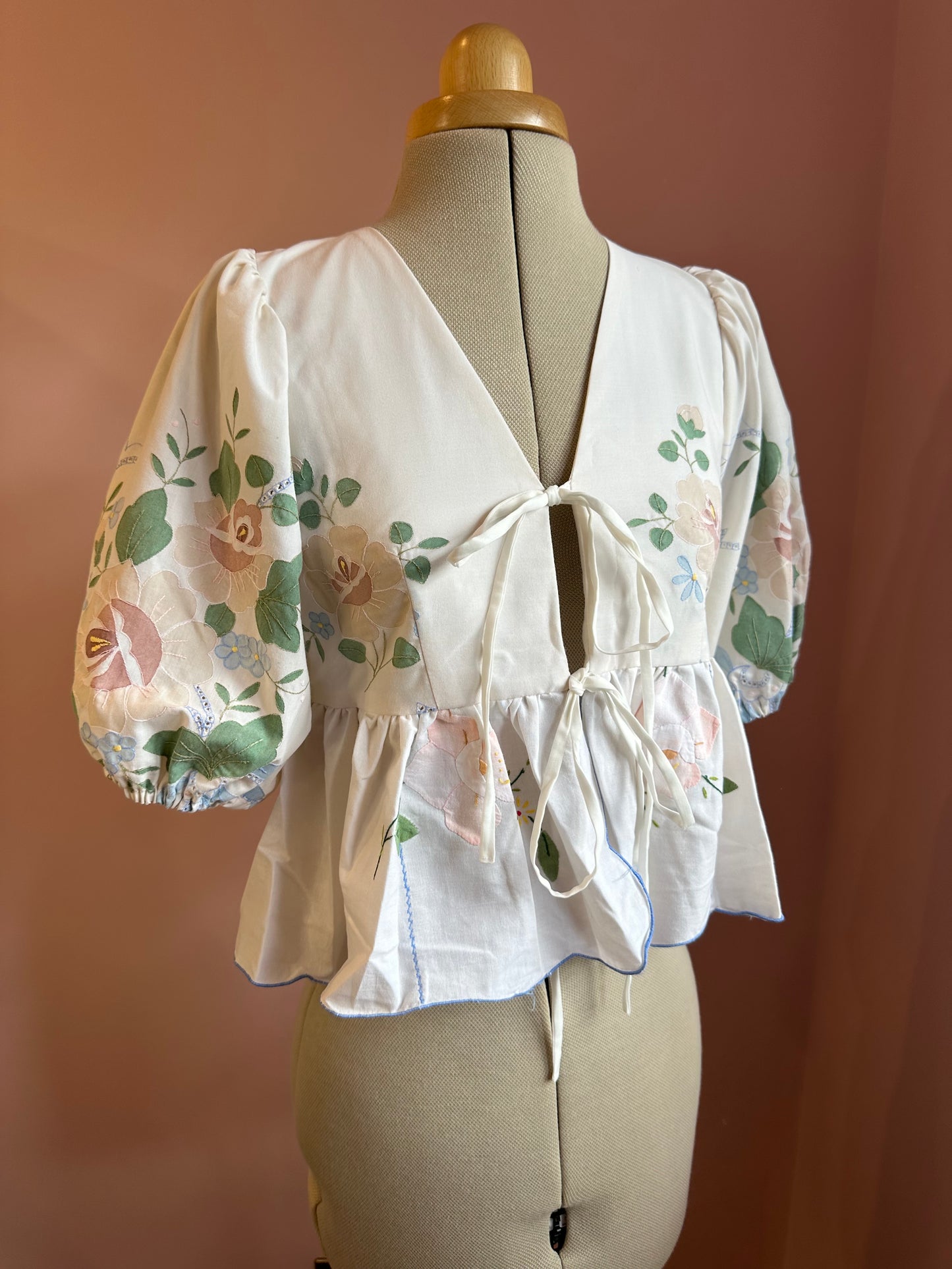 Pastel Embroidery Tie Front Top Size Size 1 (UK 6-8)