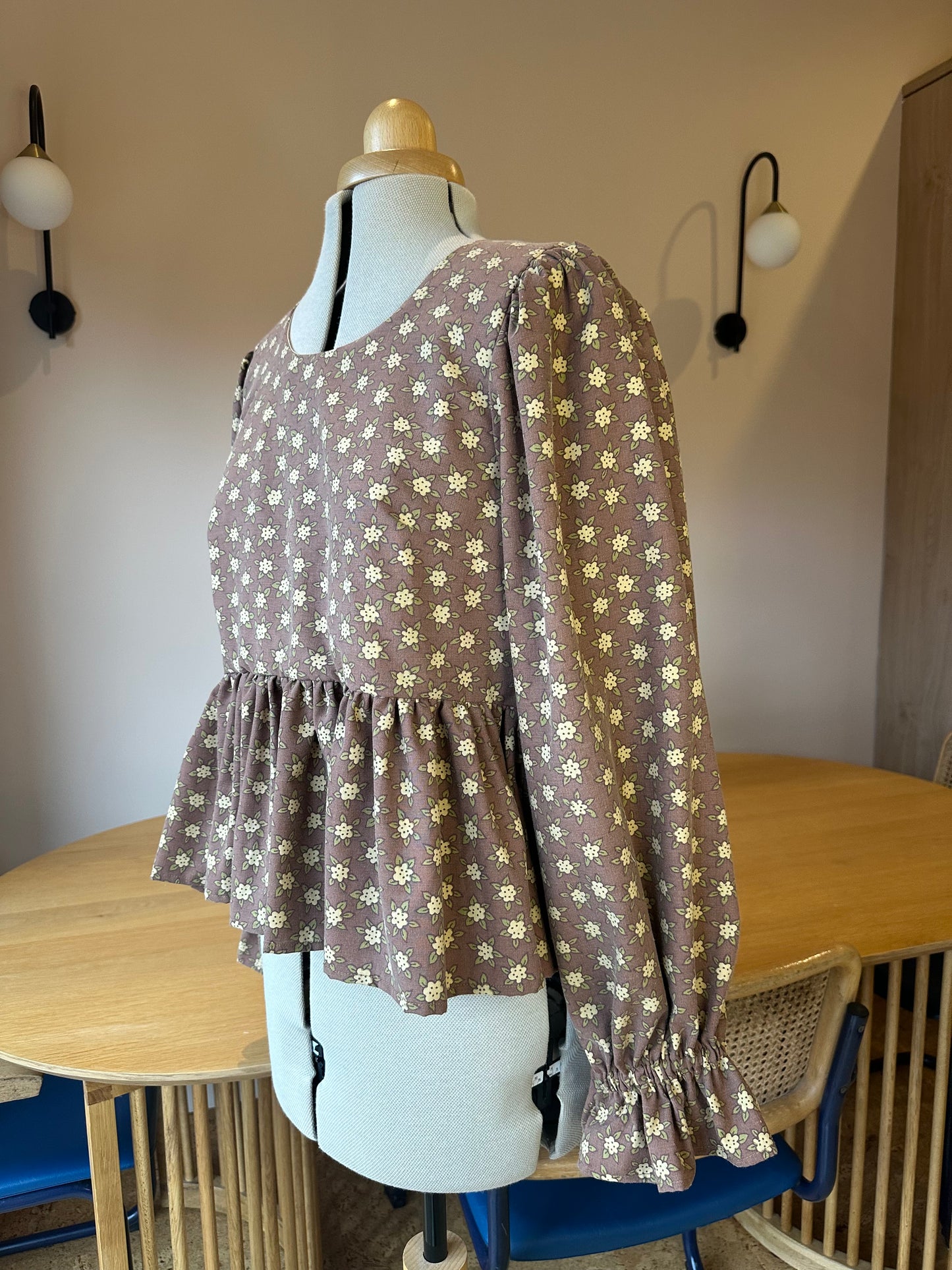 SAMPLE SALE 50% Off - Brown Floral Carrie-Ann Top Size 2 (UK 10-12)