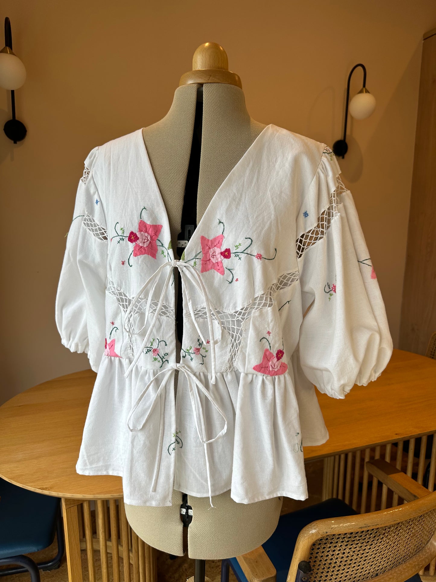 White & Pink Tie Front Top Size 18-20