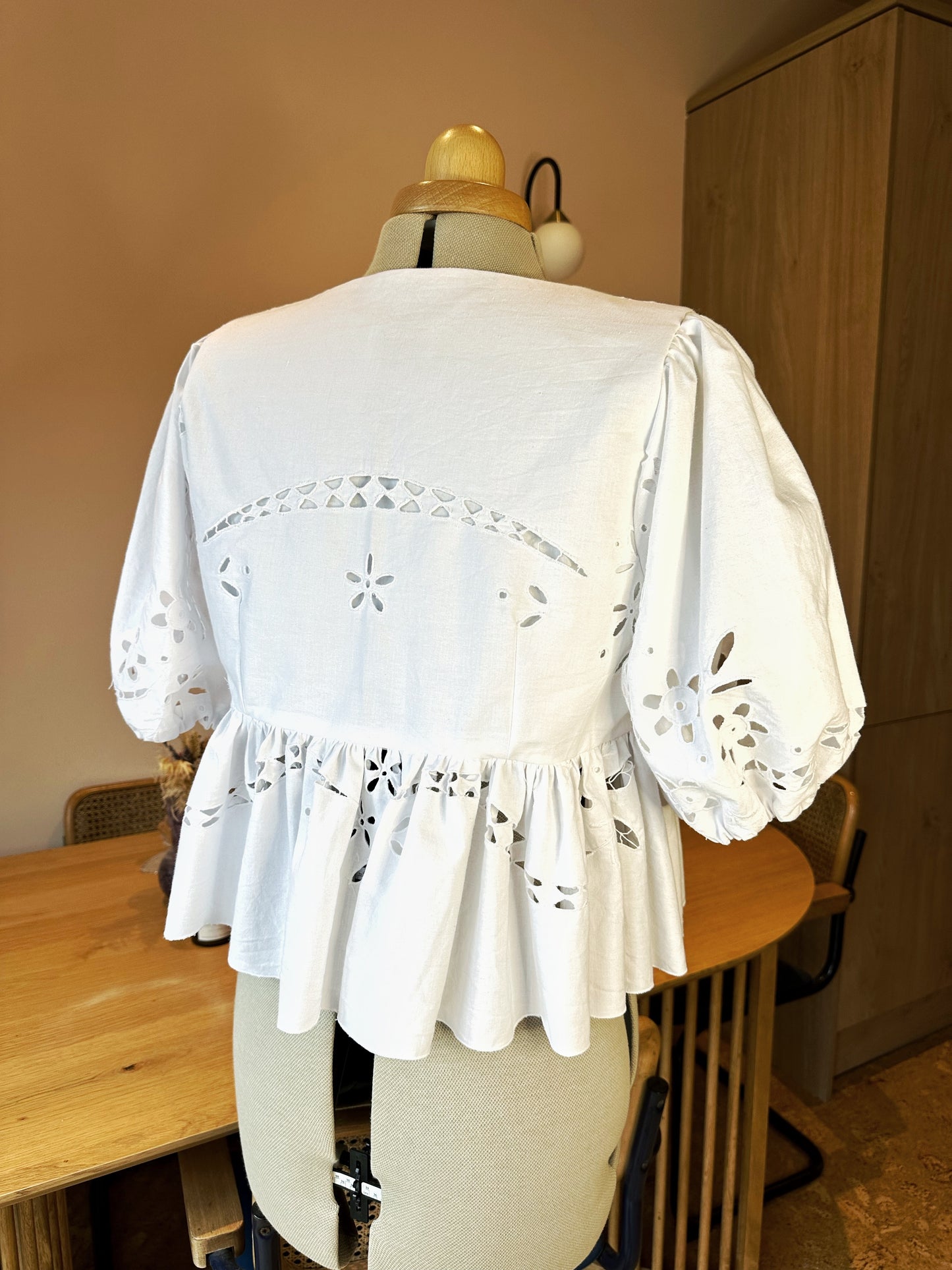 White Embroidered Cut Out Tie Front Top Size 3 (UK 14-16)