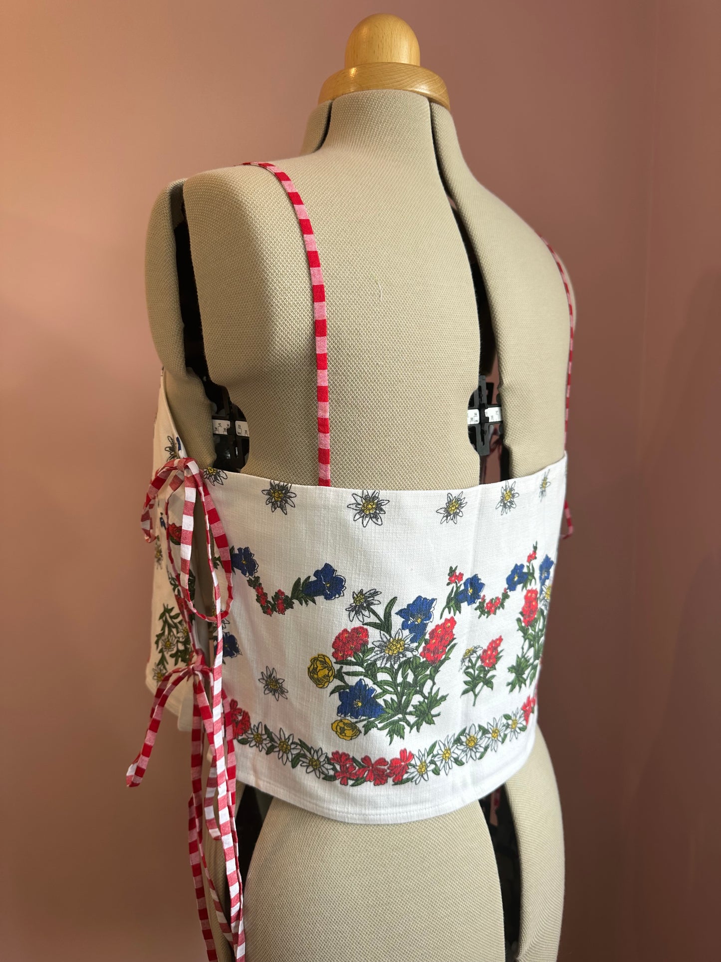 Red and Blue Floral May Tie Side Cami Size 14-16