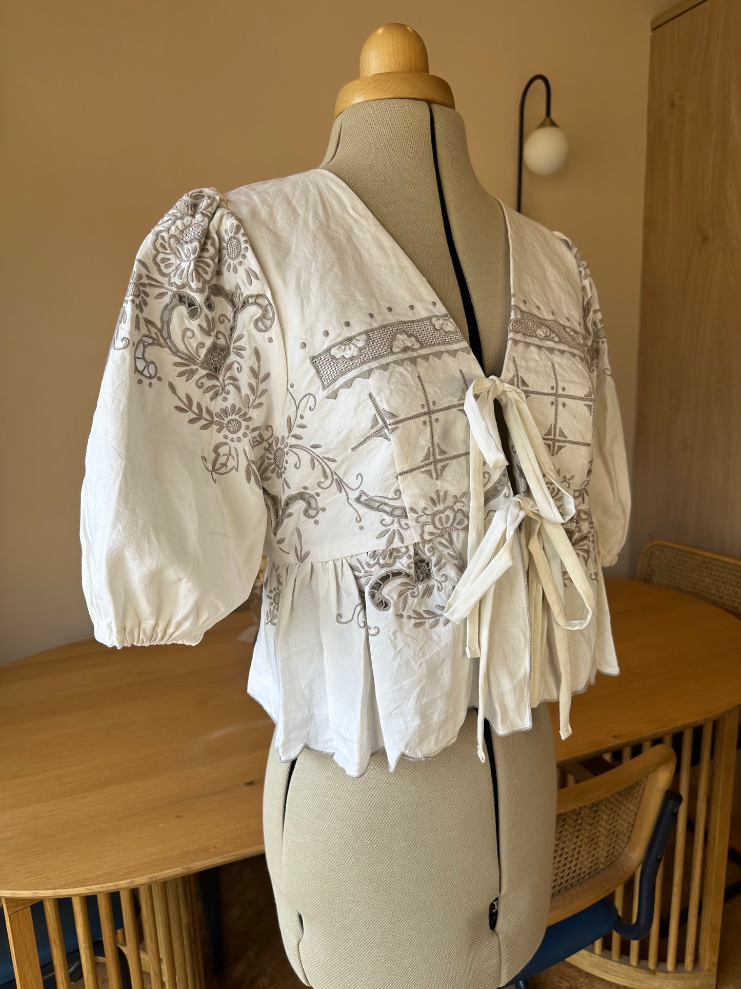 Cream Embroidered Tie Front Top Size 2 (UK 10-12)
