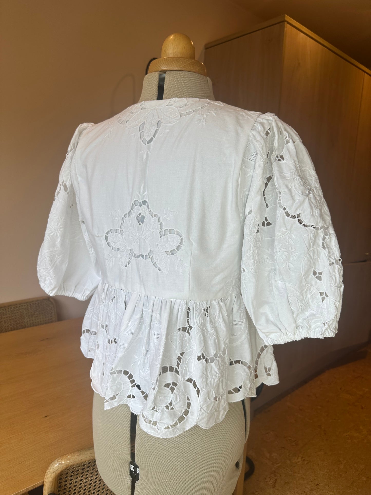 White embroidered Bridal Tie Front Top Size 2 (UK 10-12)