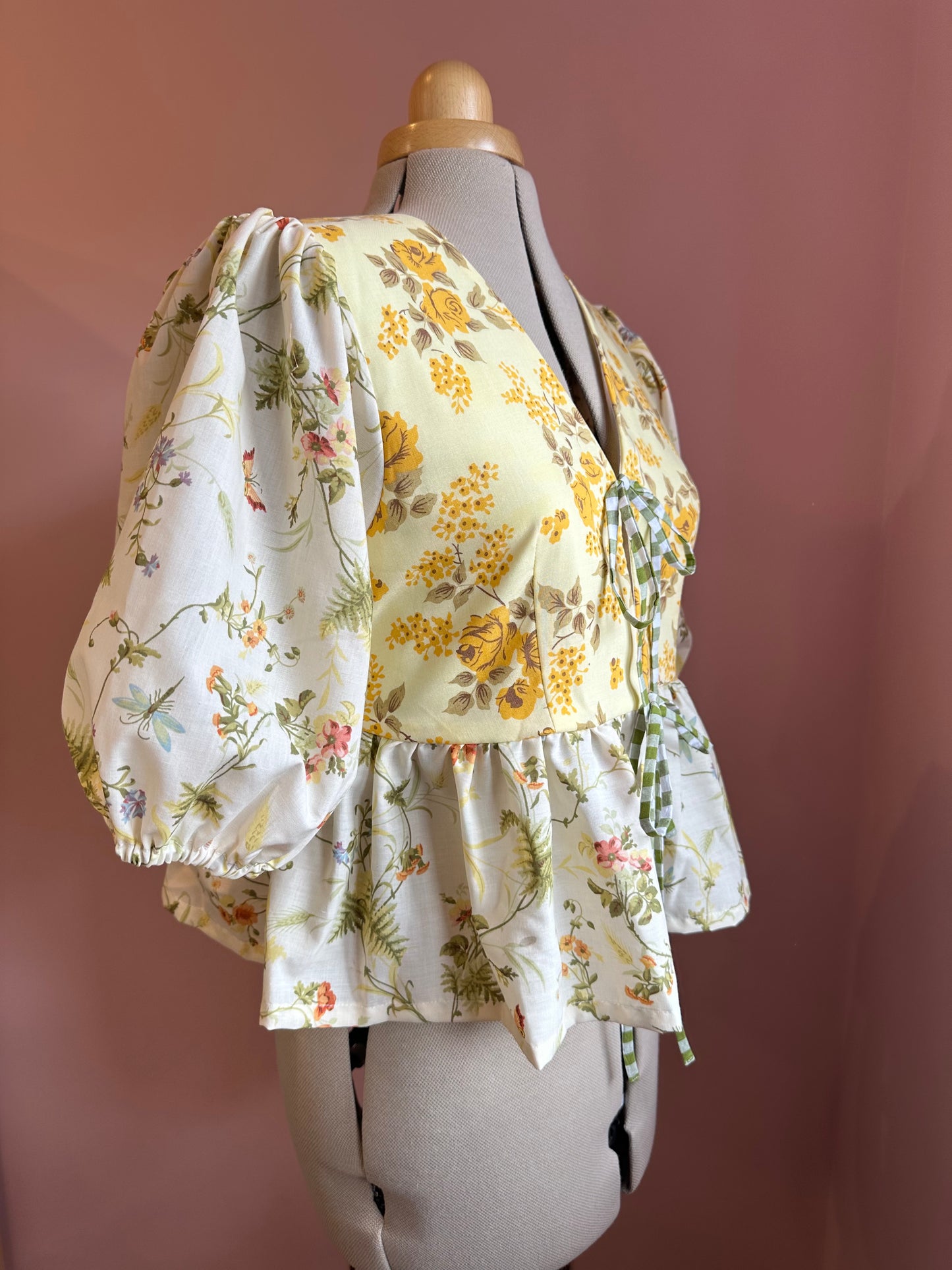 Yellow Printed Floral Tie Front Top Size 3 (UK 14-16)