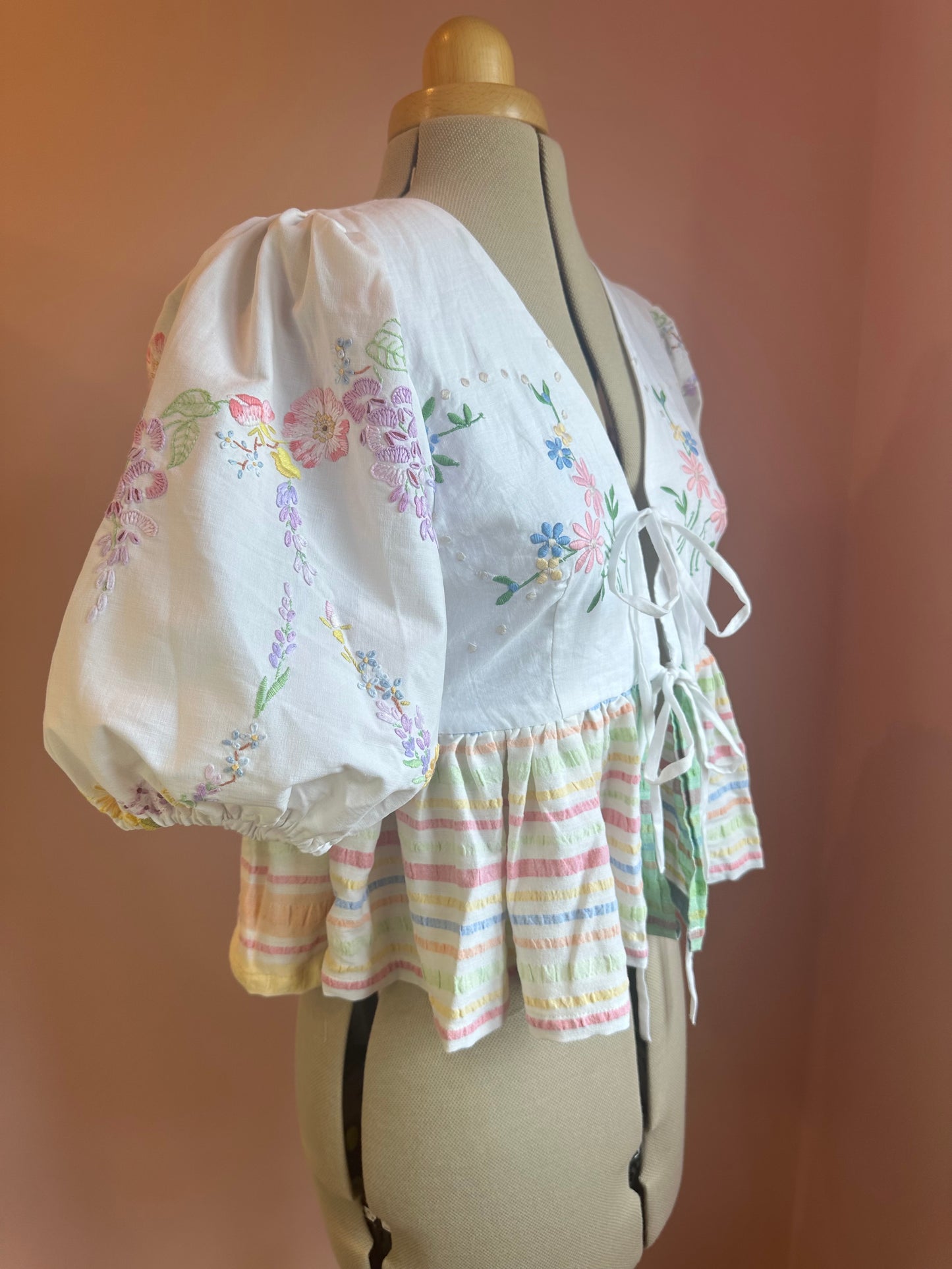 Pastel Embroidered Tie Front Top Size 2 (UK 10-12)