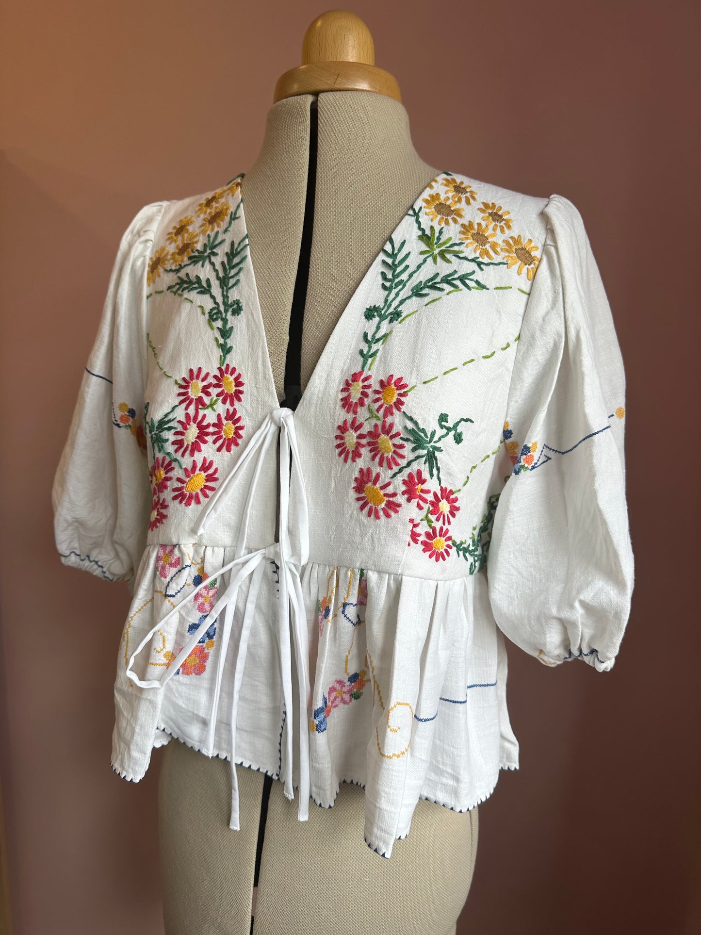 Bright Embroidered Tie Front Top Size 2 (UK 10-12)