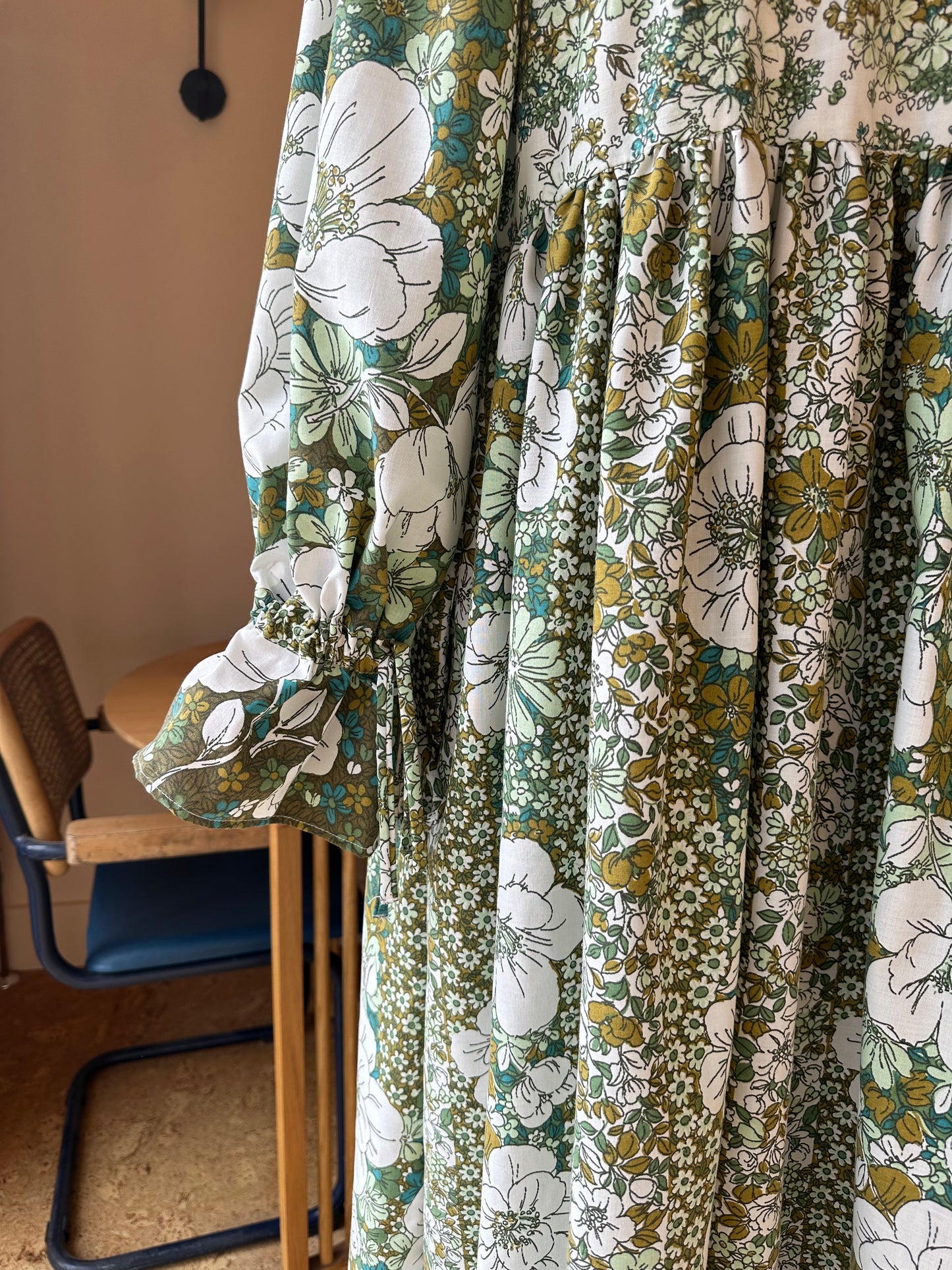 Green/White Floral Carrie-Ann Top Size 6-8