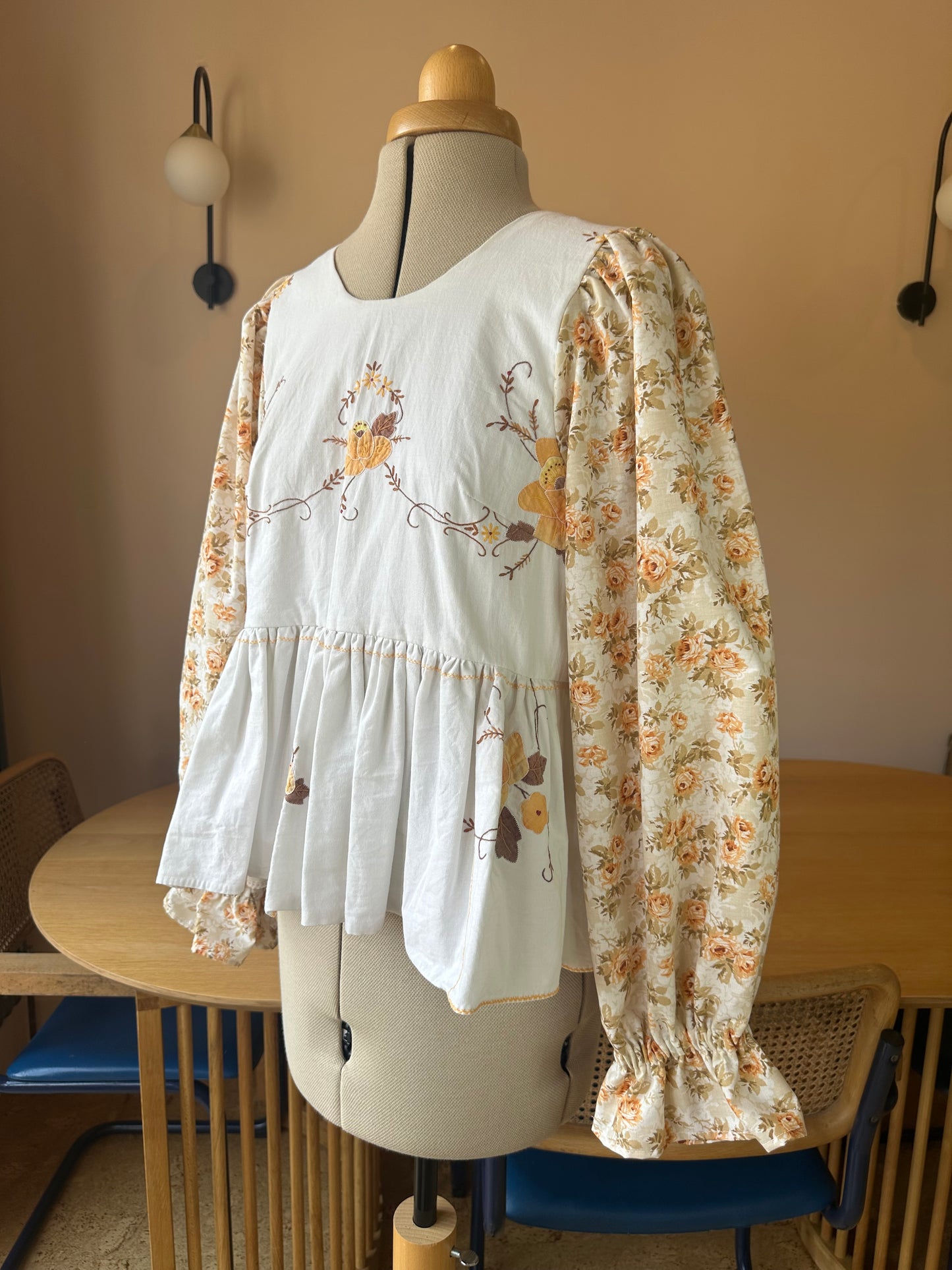 SAMPLE SALE 60% Off - Brown Embroidered Floral Carrie-Ann Top Size 1 (UK 6-8)