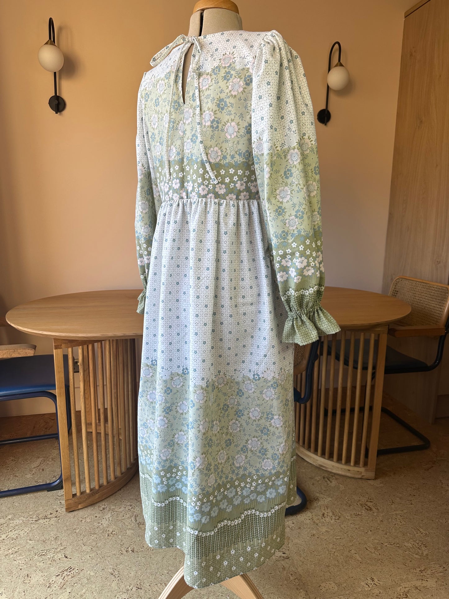 SAMPLE SALE 60% Off - Green Border Floral Carrie-Ann Dress Size 1 (UK 6-8)