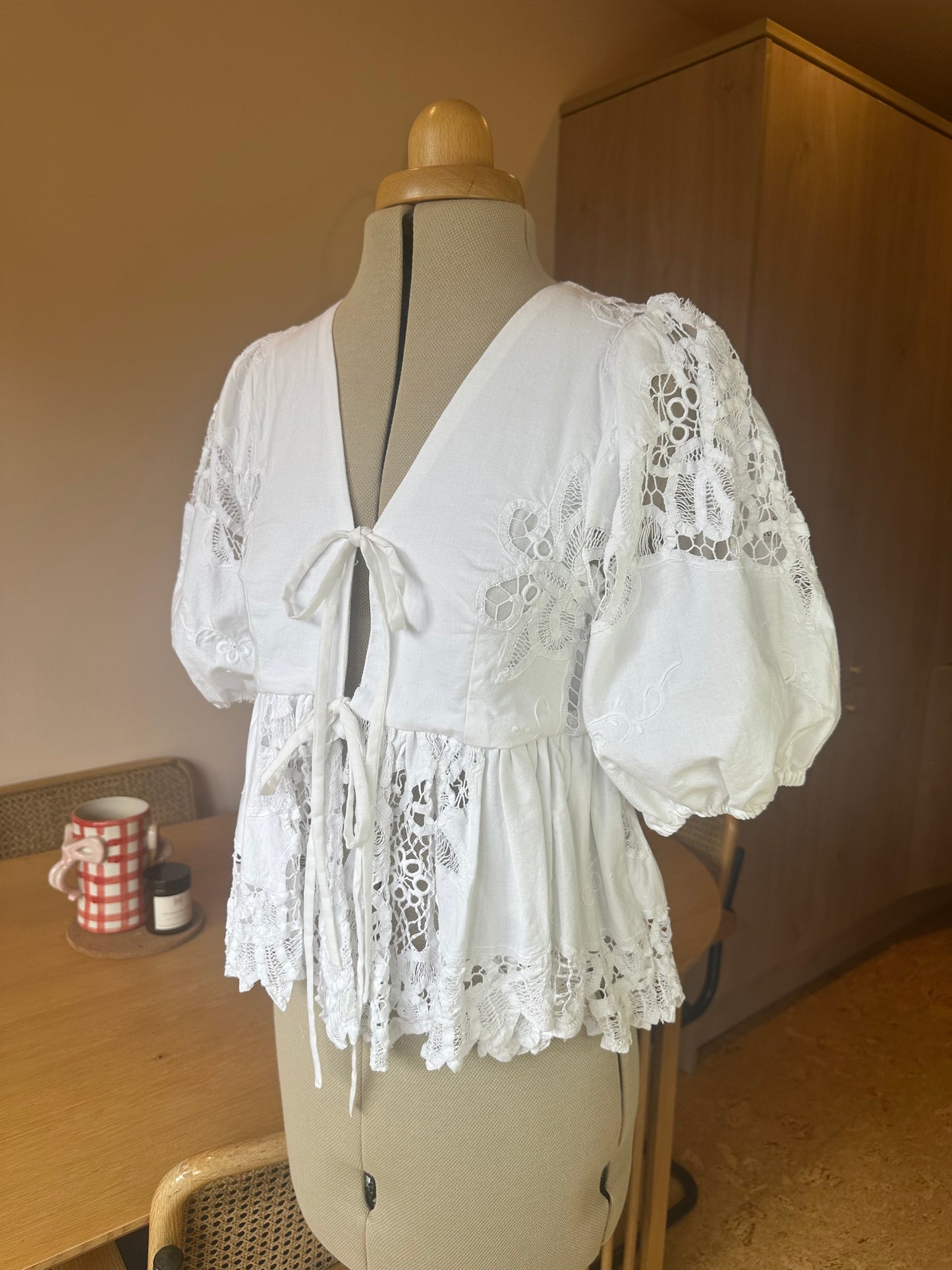 White Lace Bridal Tie Front Top Size 1 (UK 6-8)