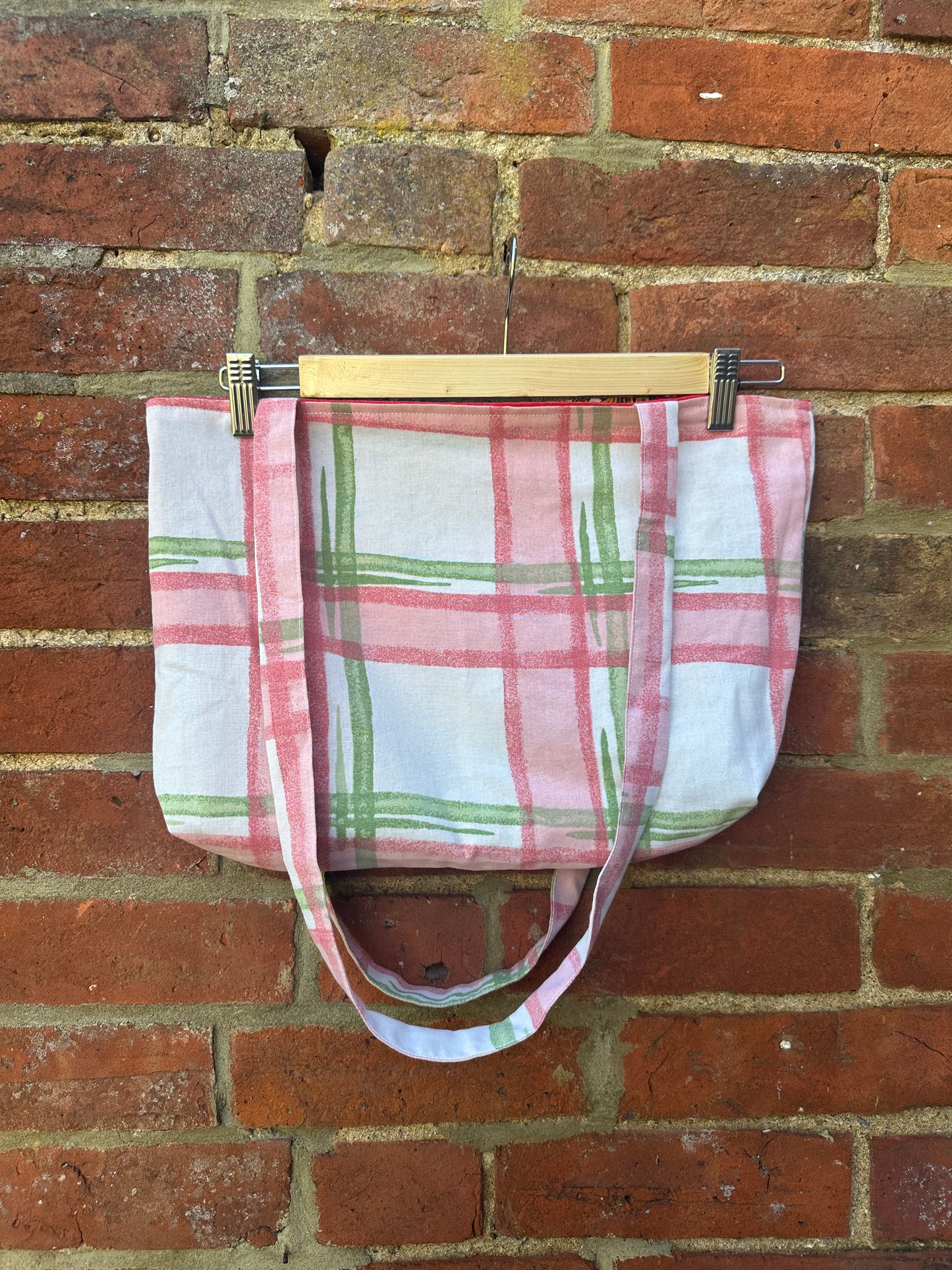 London/Pink Check Large Reversible Tote Bag