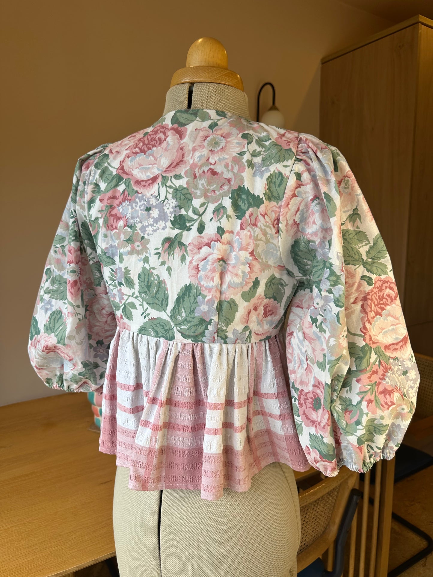 Pink Floral Check Tie Front Top 3/4 Sleeve Size 1 (UK 6-8)