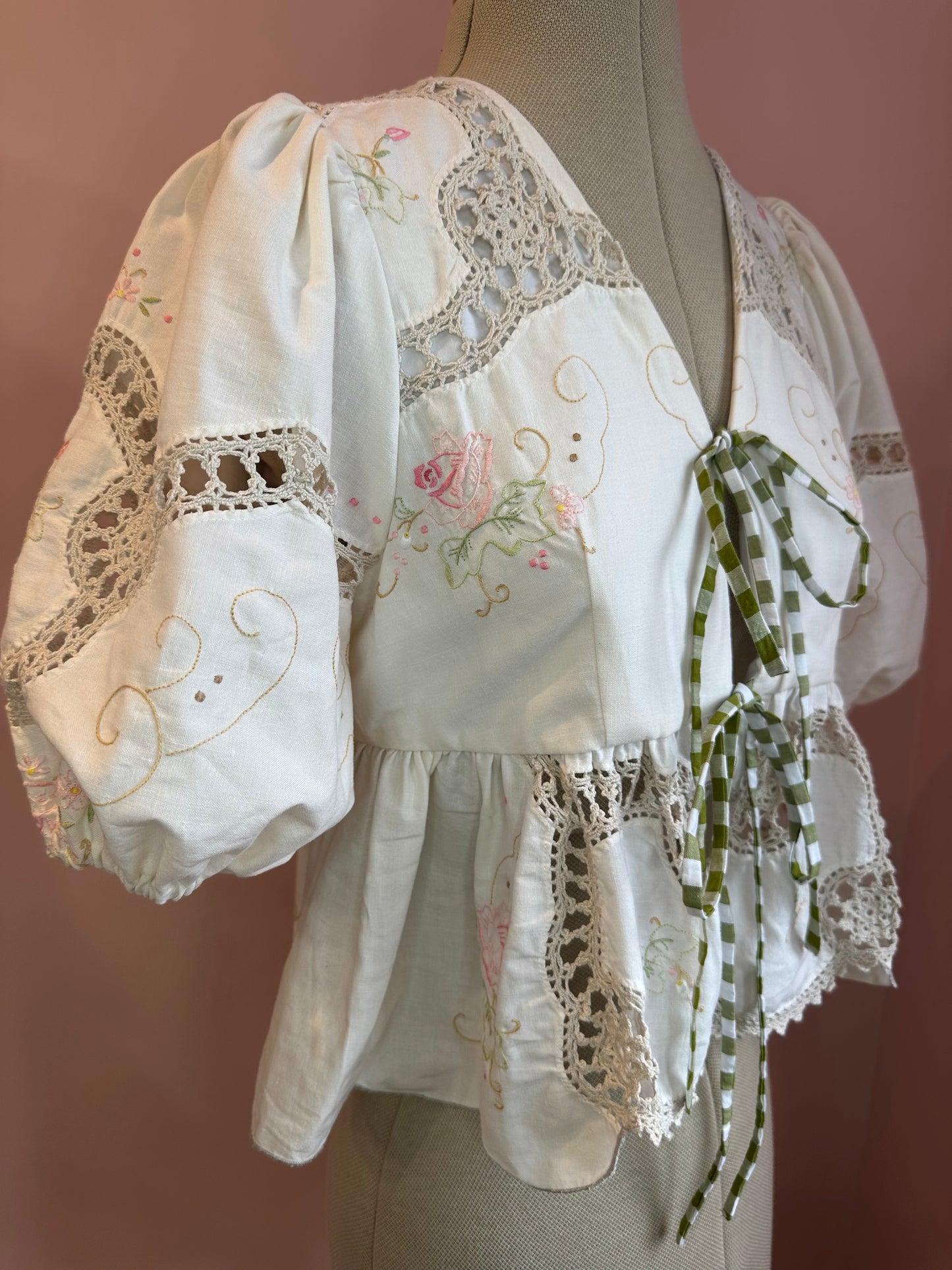 Cream and Green Embroidered Tie Front Top Size 1 (UK 6-8)
