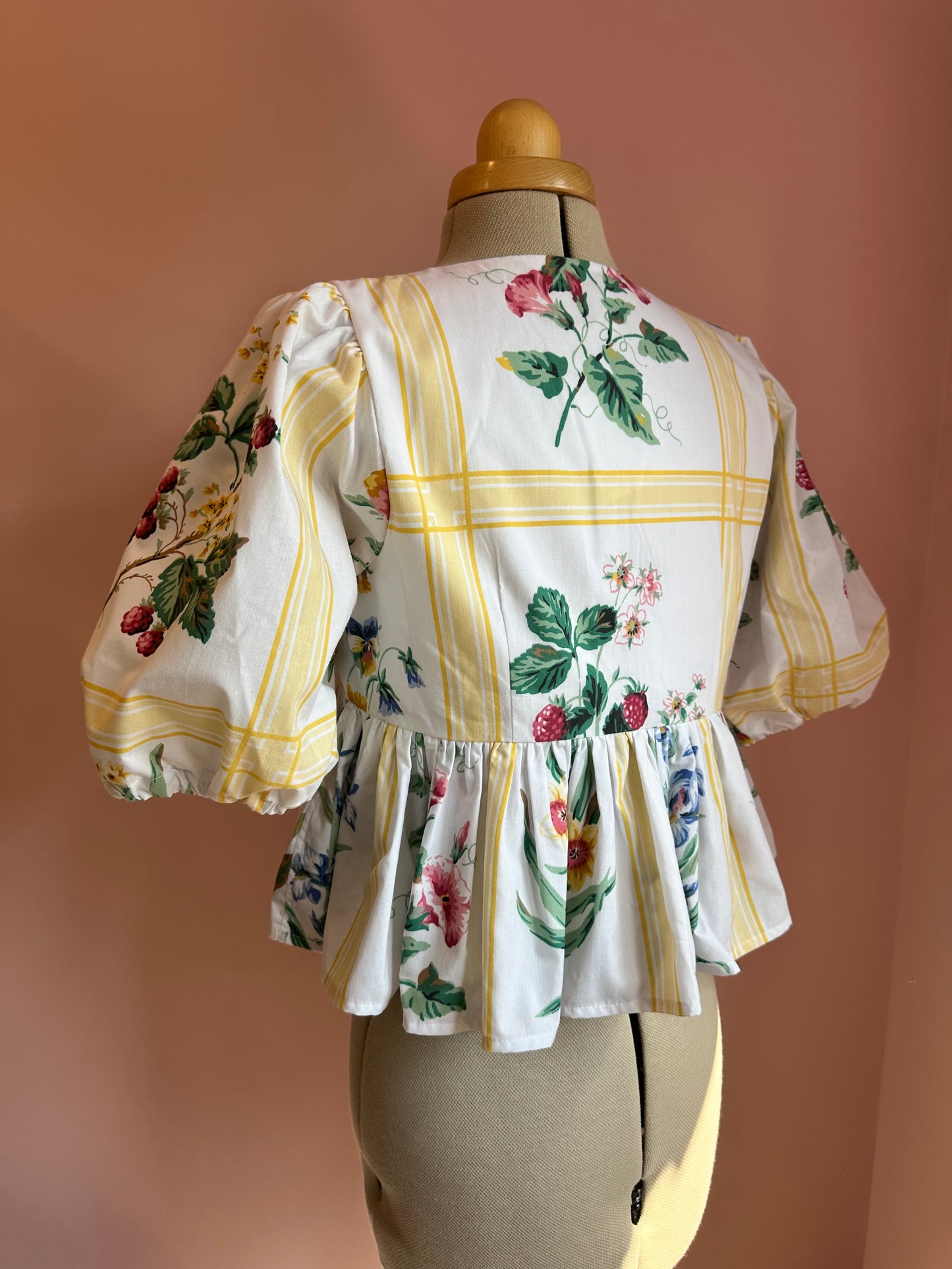 Fruit and Floral Tie Front Top Size 2 (UK 10-12)