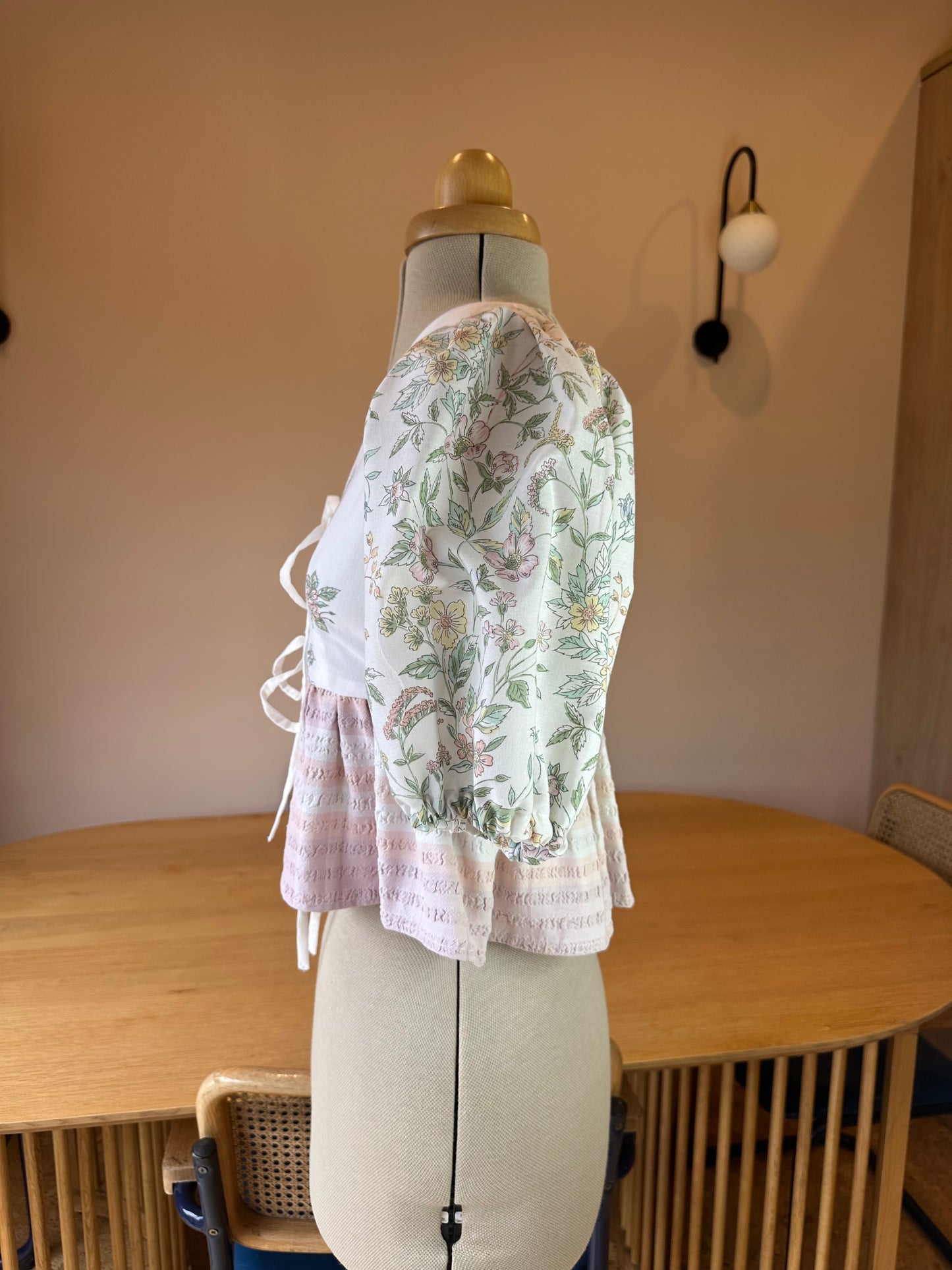SAMPLE SALE 70% Off - Pink Floral Tie Front Top Size 1 (UK 6-8)