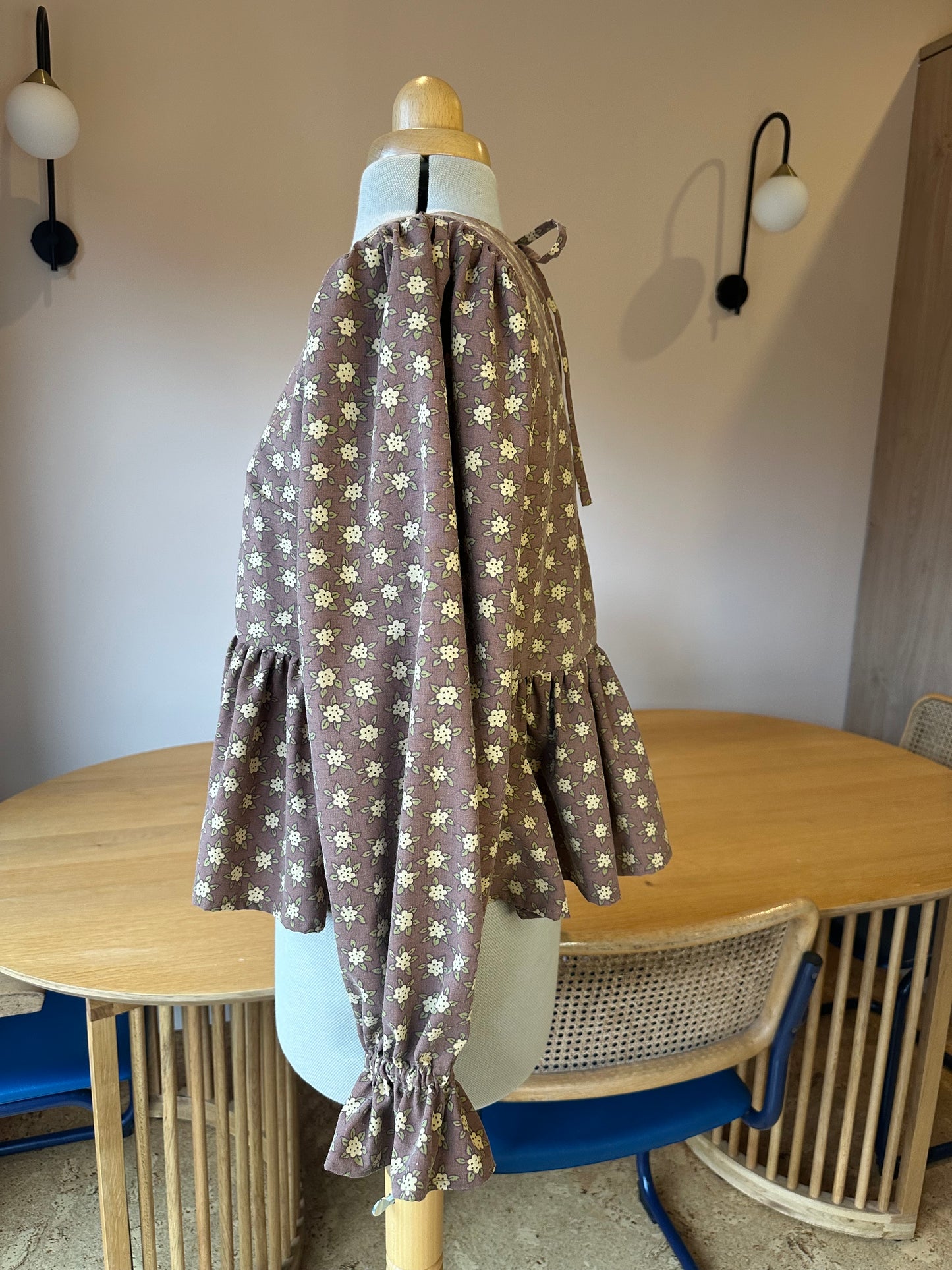 Brown Floral Carrie-Ann Top Size 2 (UK 10-12)