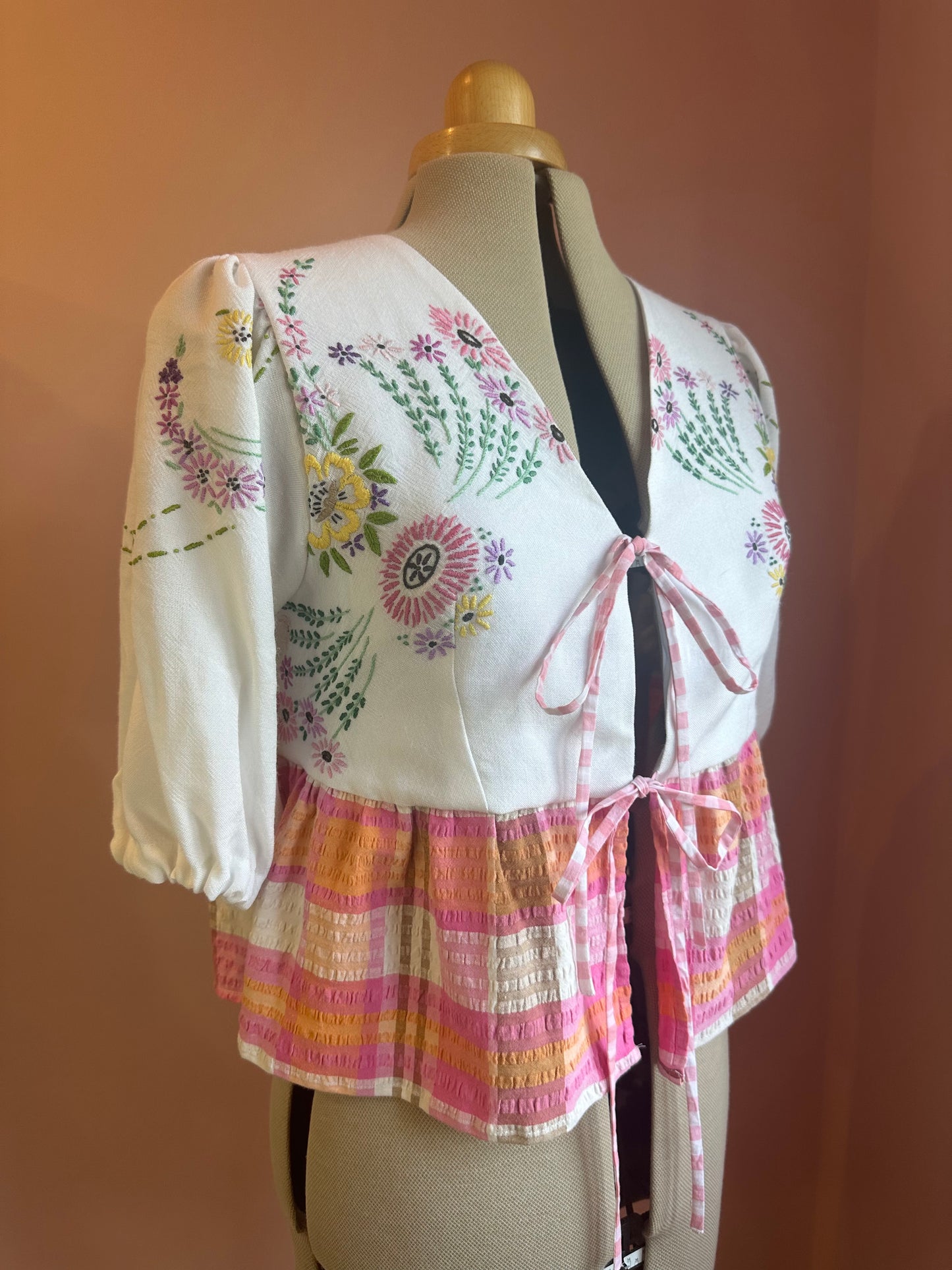Pink Embroidered Tie Front Top Size 3 (UK 14-16)