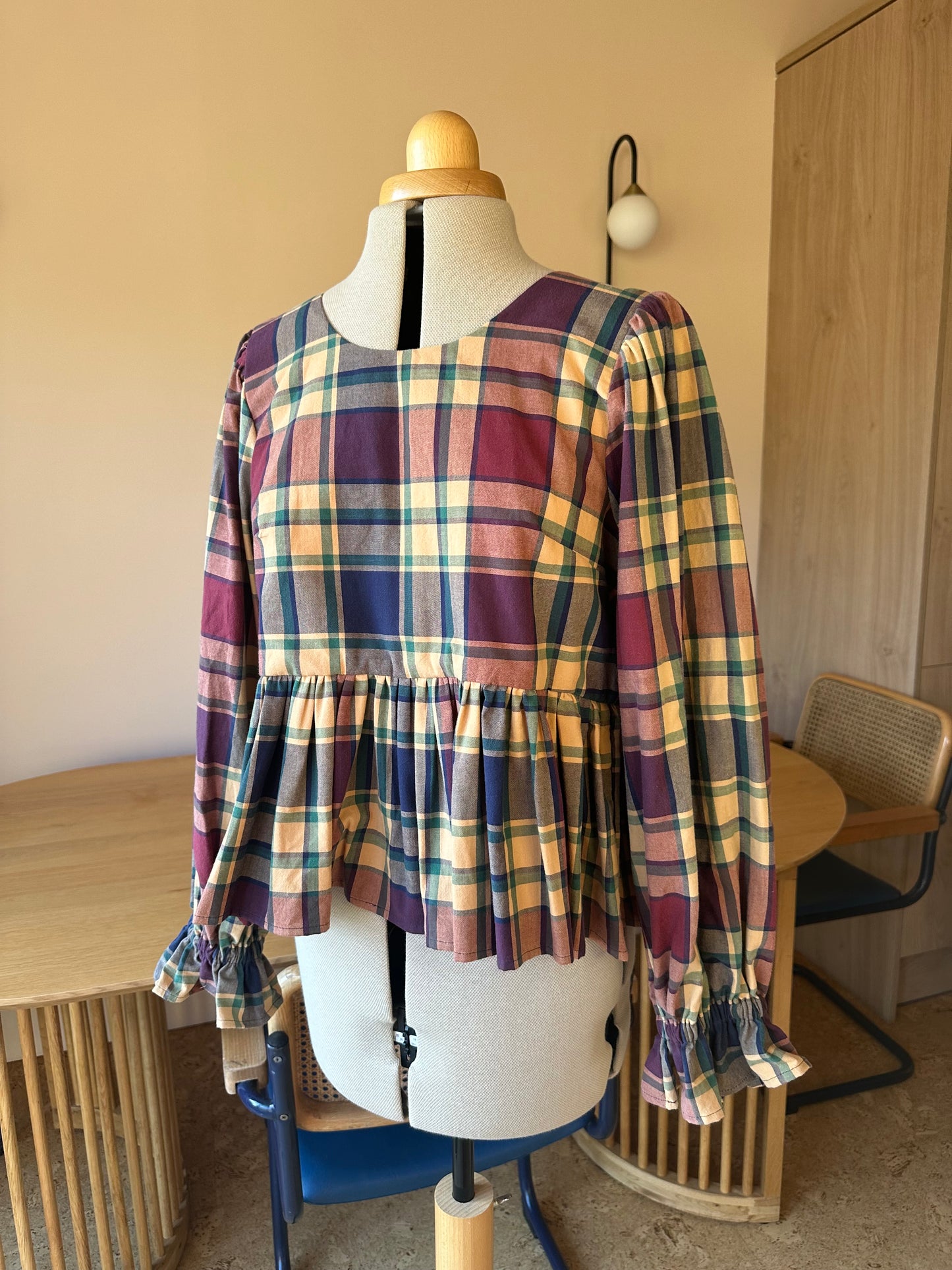 Dark Check Carrie-Ann Top Size 2 (UK 10-12)