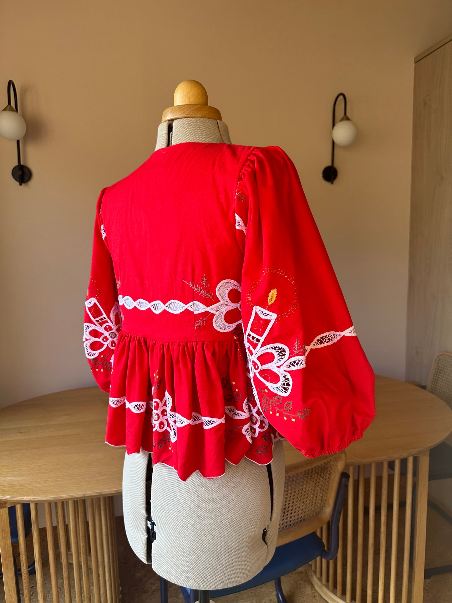Embroidered Red Christmas Tie Front Top 3/4 Sleeve Size 2 (UK 10-12)