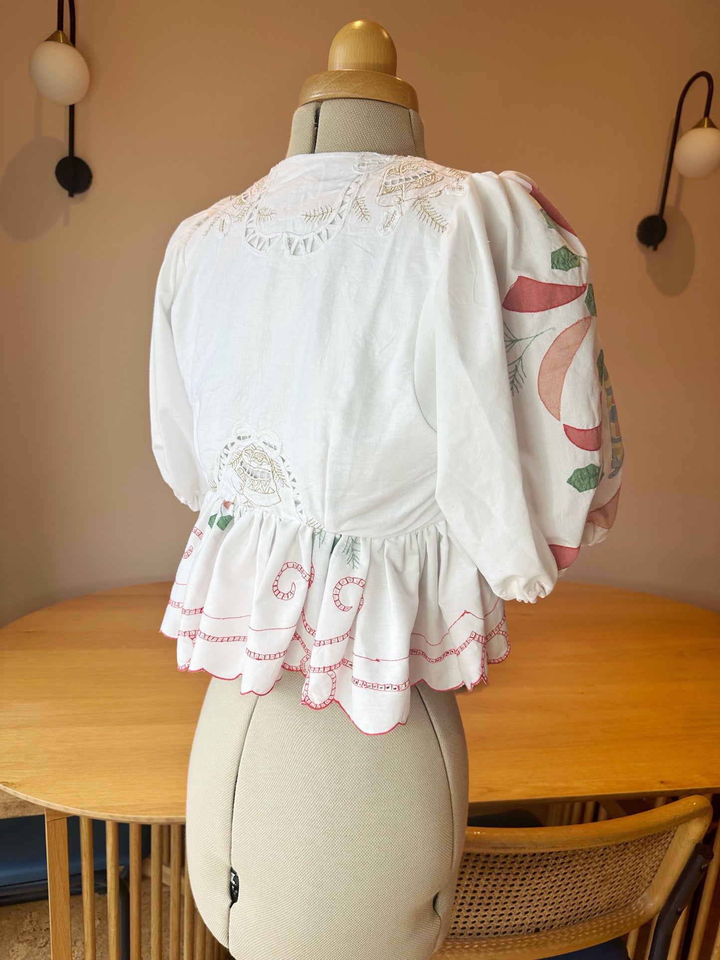 Christmas Embroidered Tie Front Top Size 6-8