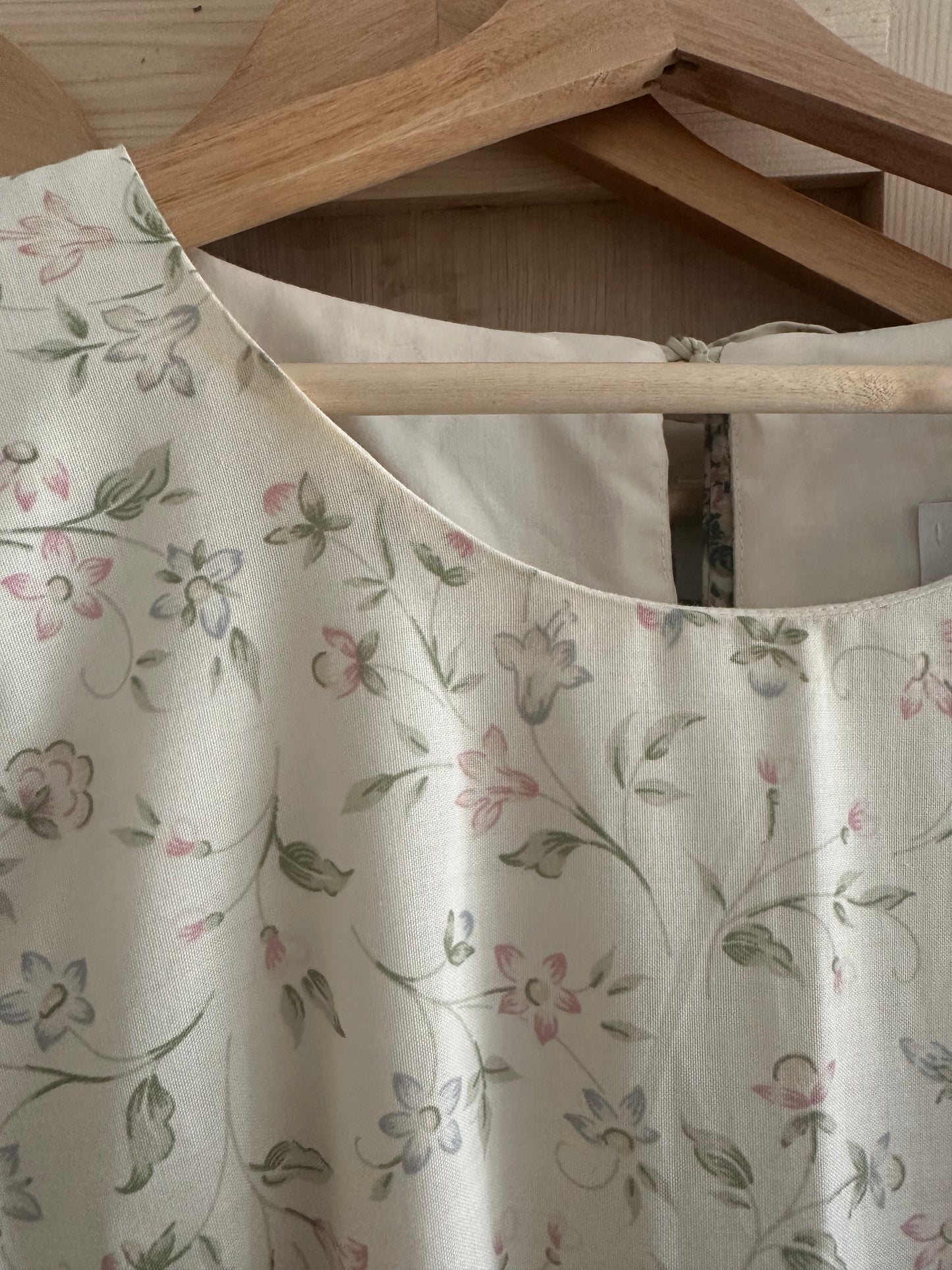 SAMPLE SALE 60% Off - Blue and White Floral Carrie-Ann Dress Size 2 (UK 10-12)