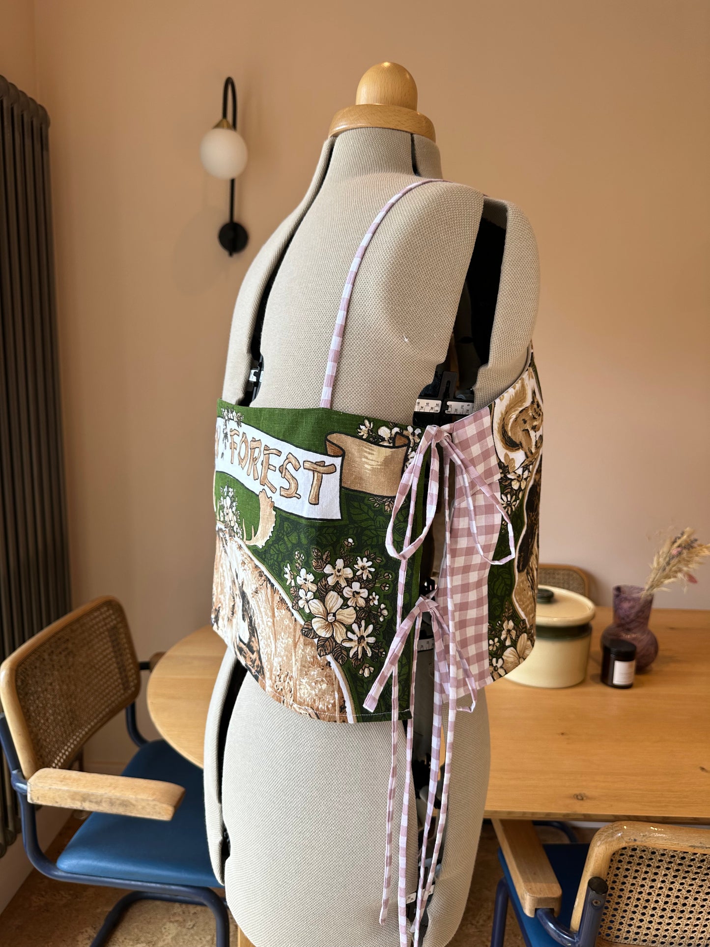New Forest Deer May Tie Side Cami Size 14-16