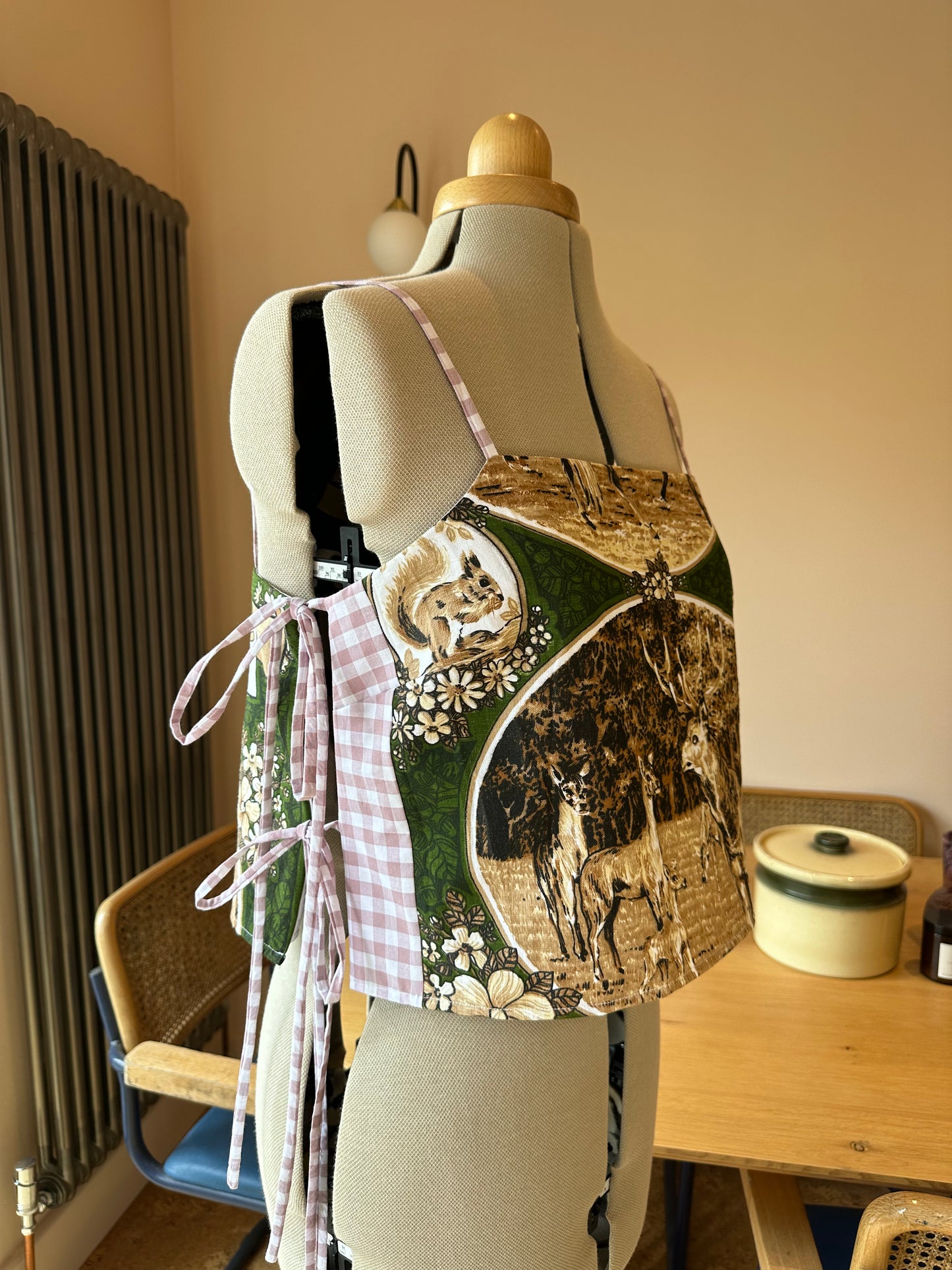 New Forest Deer May Tie Side Cami Size 14-16