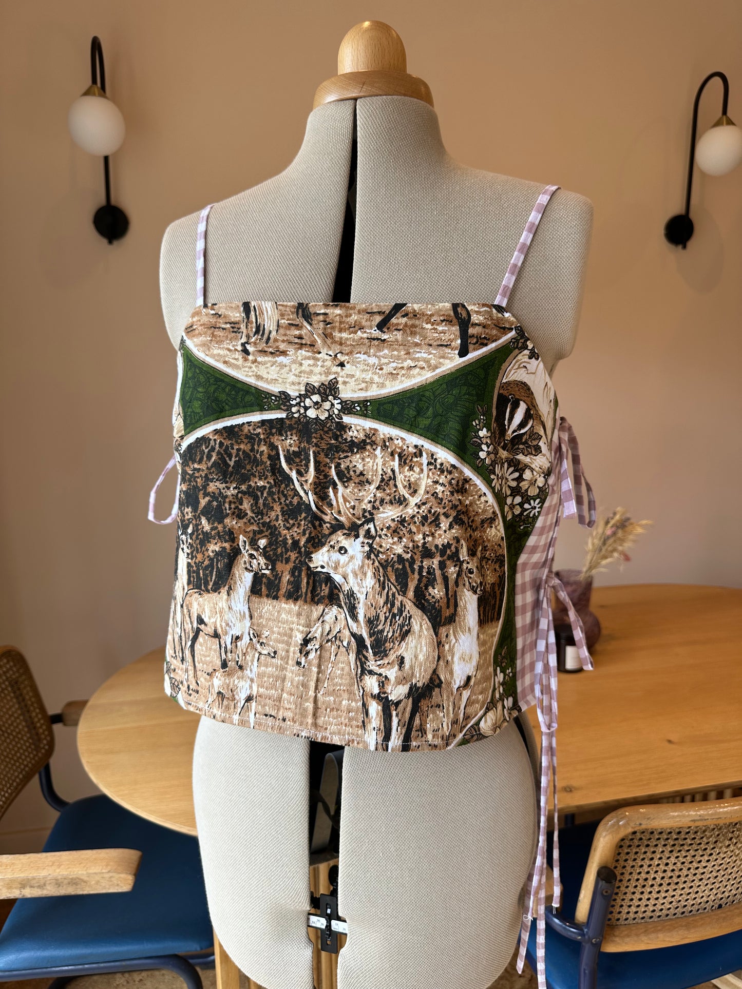 New Forest Deer May Tie Side Cami Size 14-16
