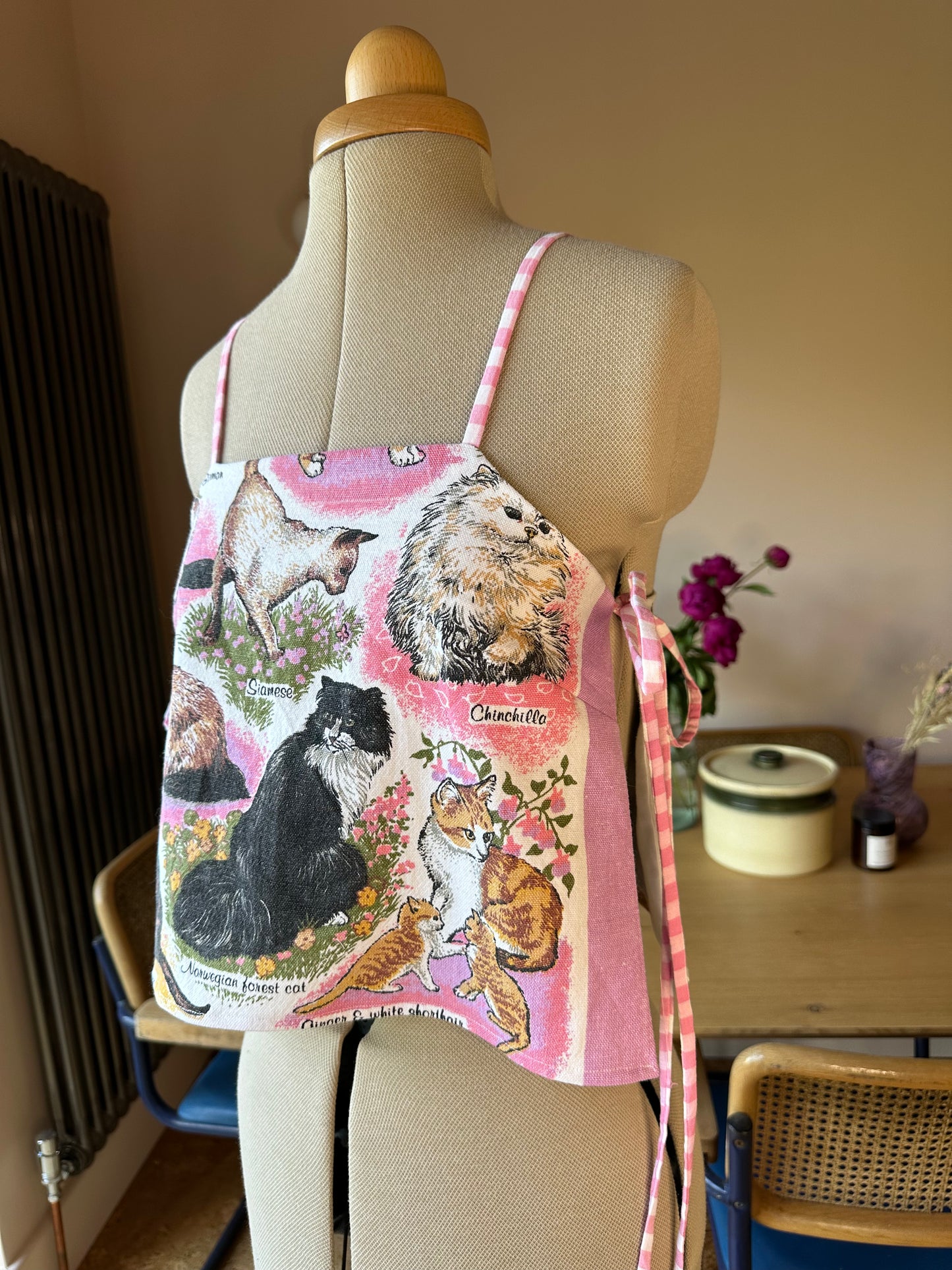 Favourite Cats May Tie Side Cami Size 6-8