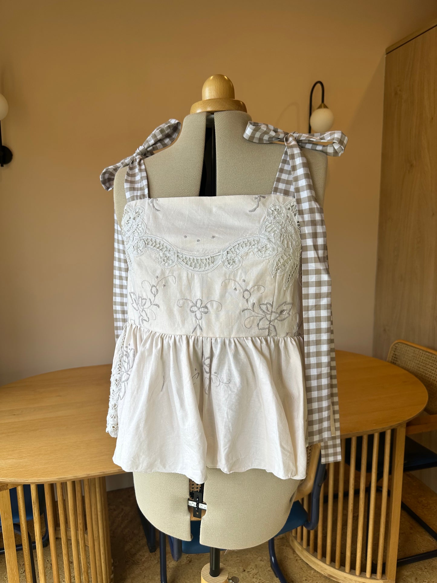 Cream Embroidered Etta Tie Strap Top Size 3 (UK 14-16)