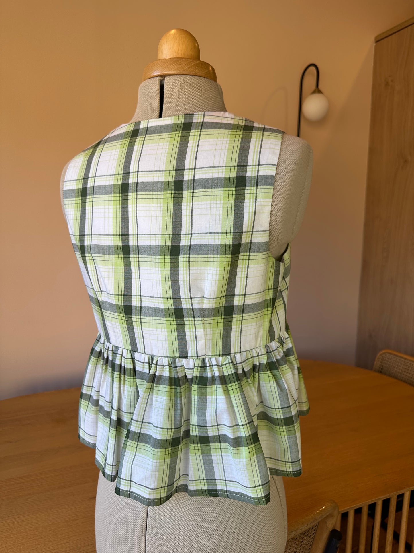 Green Check Sleeveless Tie Front Top Size 1 (UK 6-8)