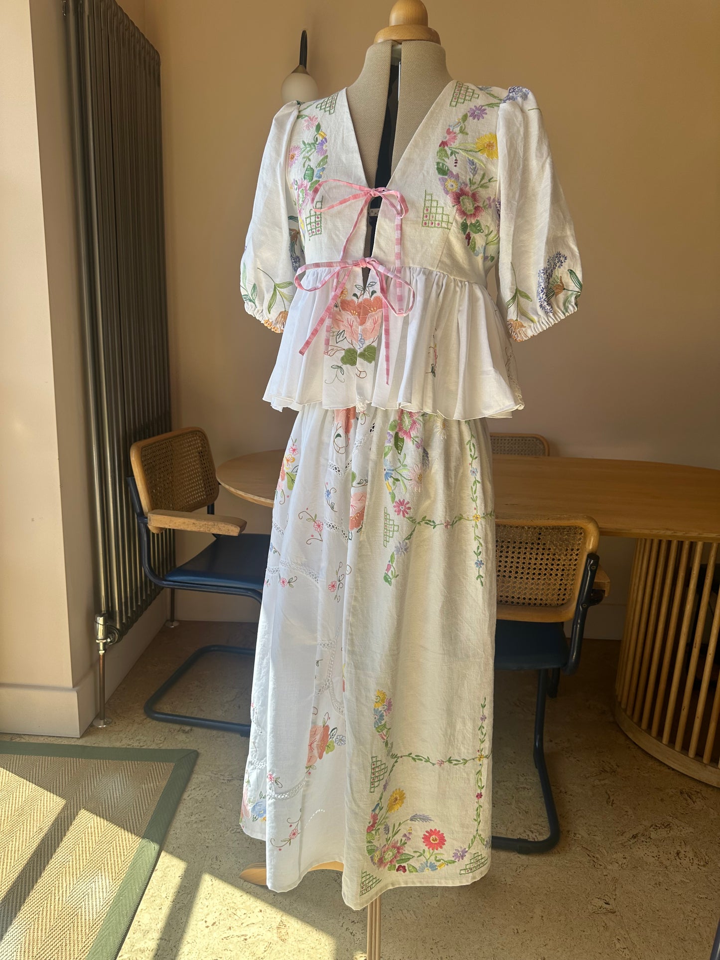 Embroidered Pink/White/Cream Tie Front Top Size 2 (UK 10-12) CO-ORD WITH 10-12 EMBROIDERED SKIRT