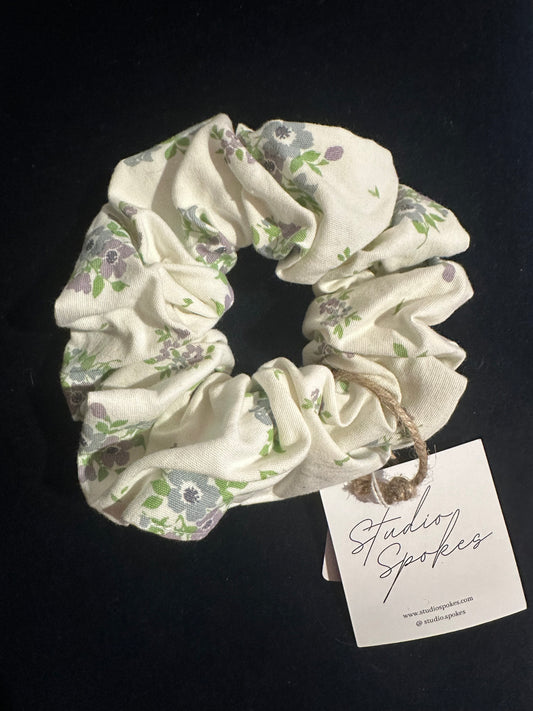SAMPLE SALE 50% Off - Lilac Ditsy Floral Scrunchie