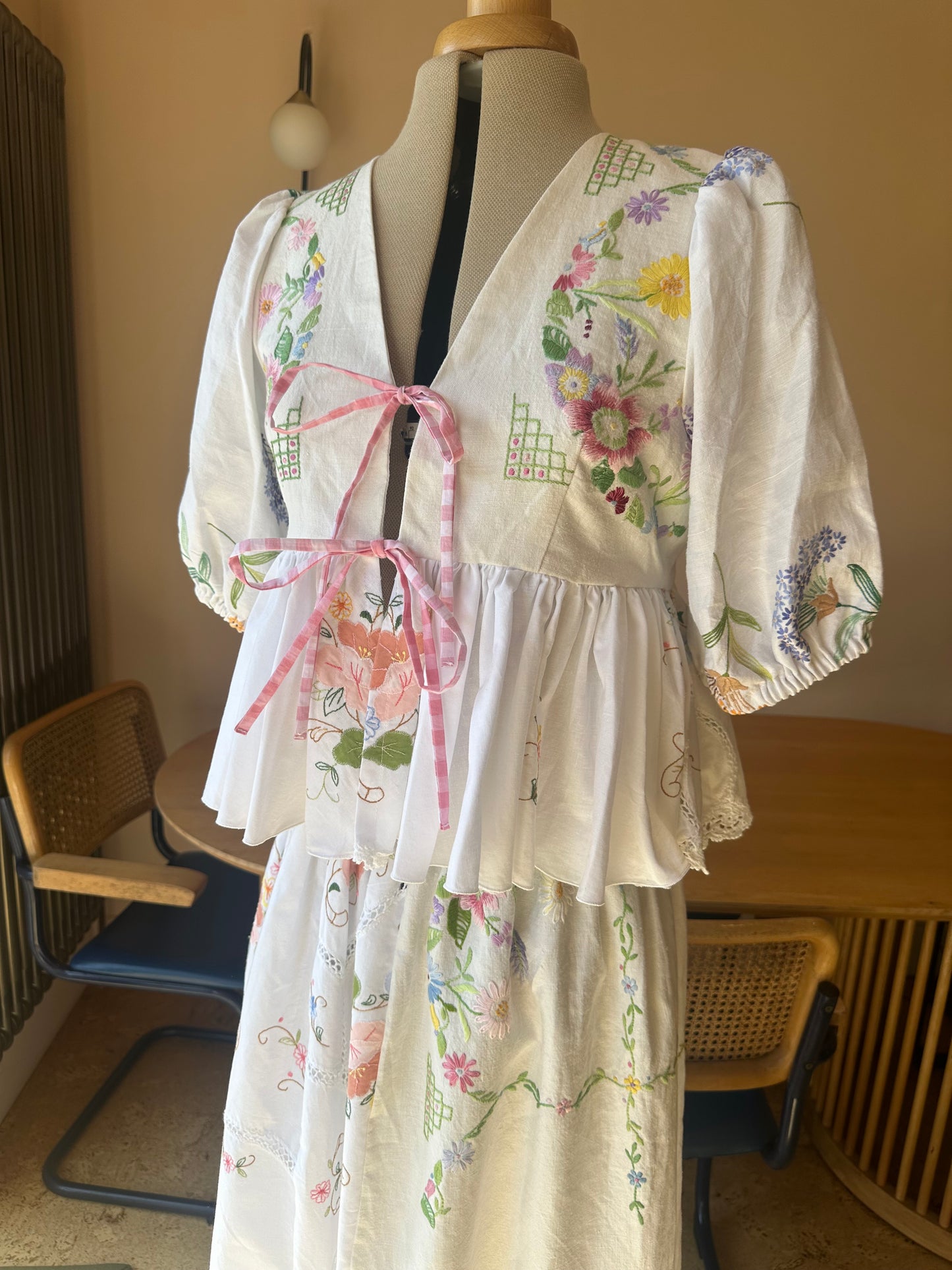 Embroidered Pink/White/Cream Tie Front Top Size 2 (UK 10-12) CO-ORD WITH 10-12 EMBROIDERED SKIRT