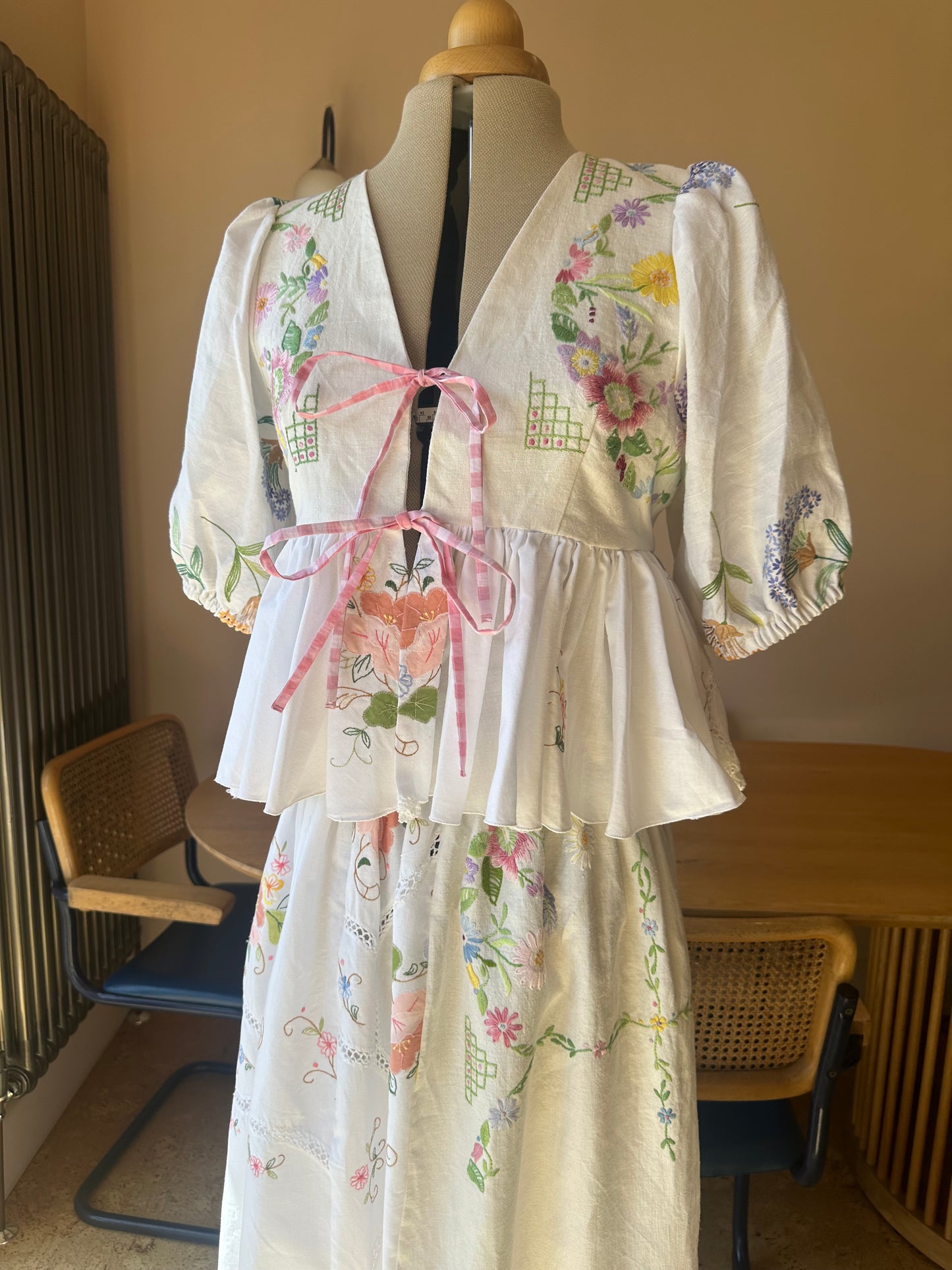 Embroidered Pink/White/Cream Tie Front Top Size 2 (UK 10-12) CO-ORD WITH 10-12 EMBROIDERED SKIRT