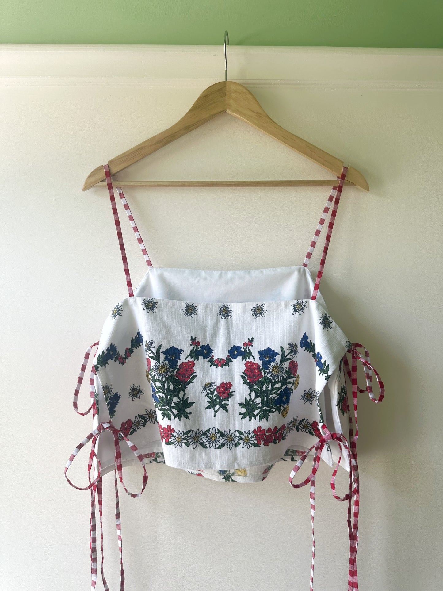 White Floral May Tie Side Cami Size 3 (UK 14-16)