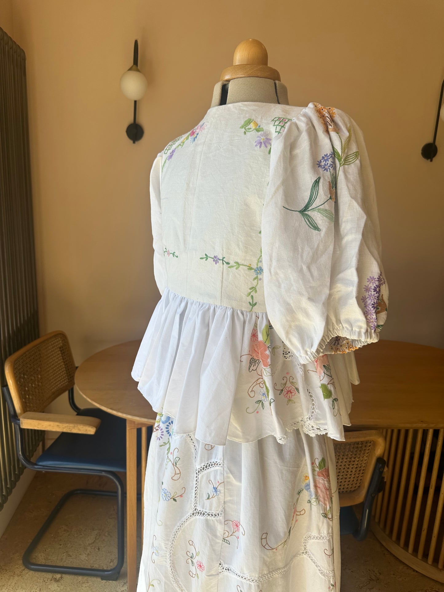 Embroidered Pink/White/Cream Tie Front Top Size 2 (UK 10-12) CO-ORD WITH 10-12 EMBROIDERED SKIRT
