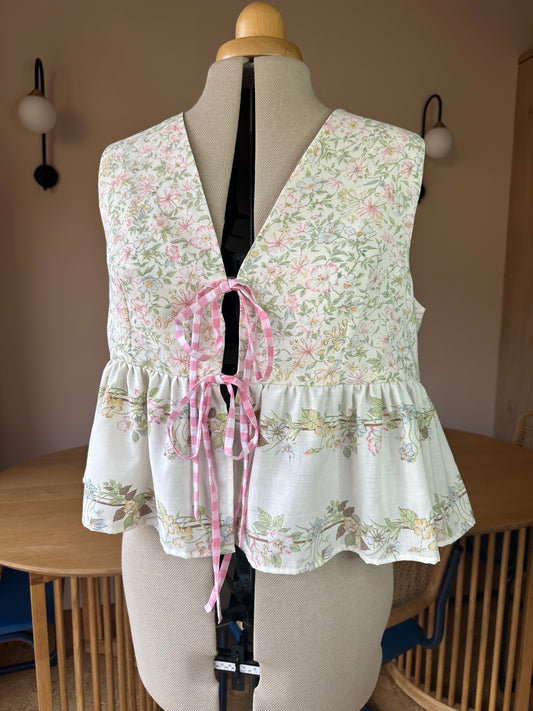 SAMPLE SALE 50% Off - Floral Sleeveless Tie Front Top Size 3 (UK 14-16)