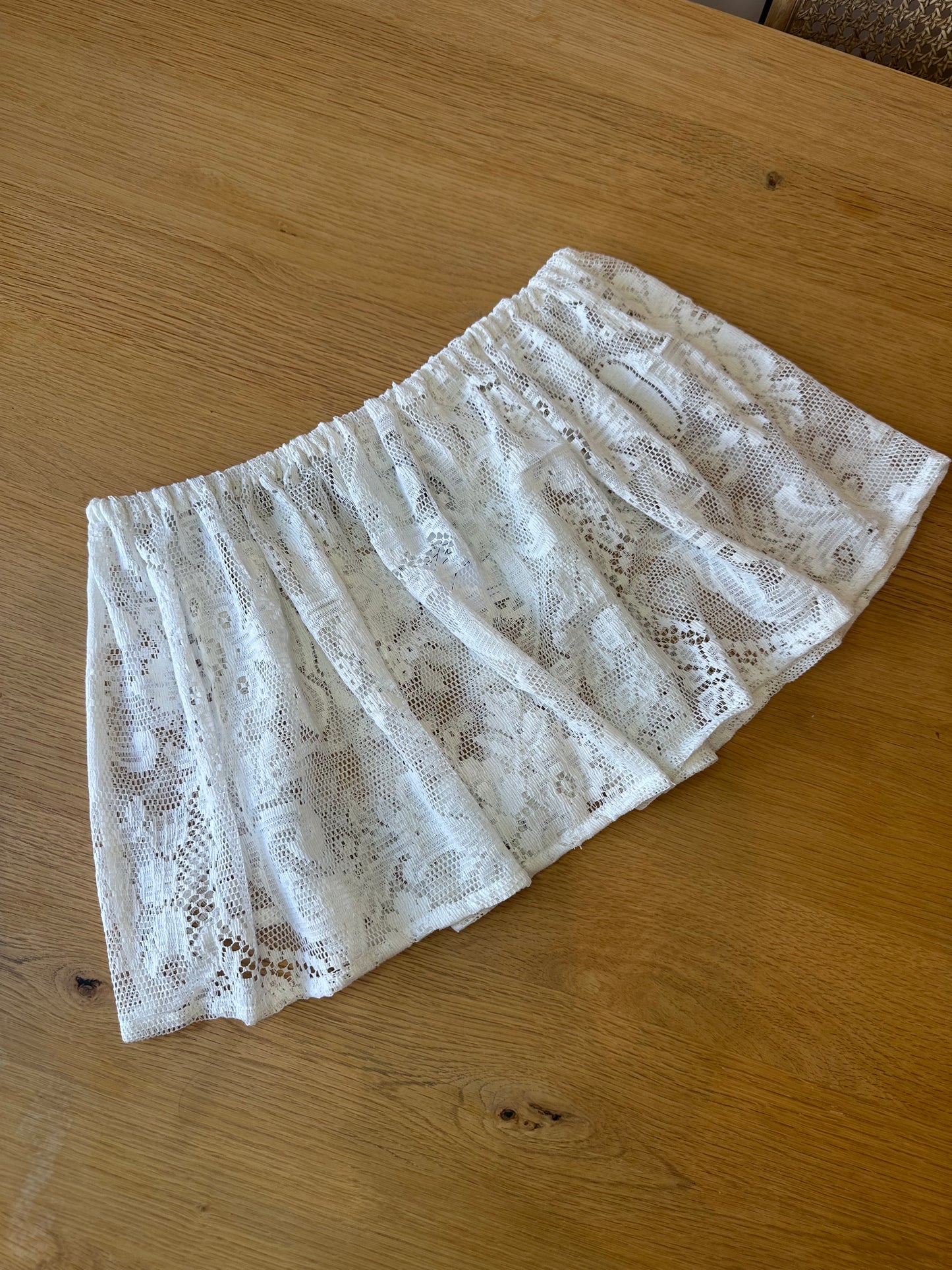 Vintage Lace Mini Skirt Size 2 (UK 10-12)