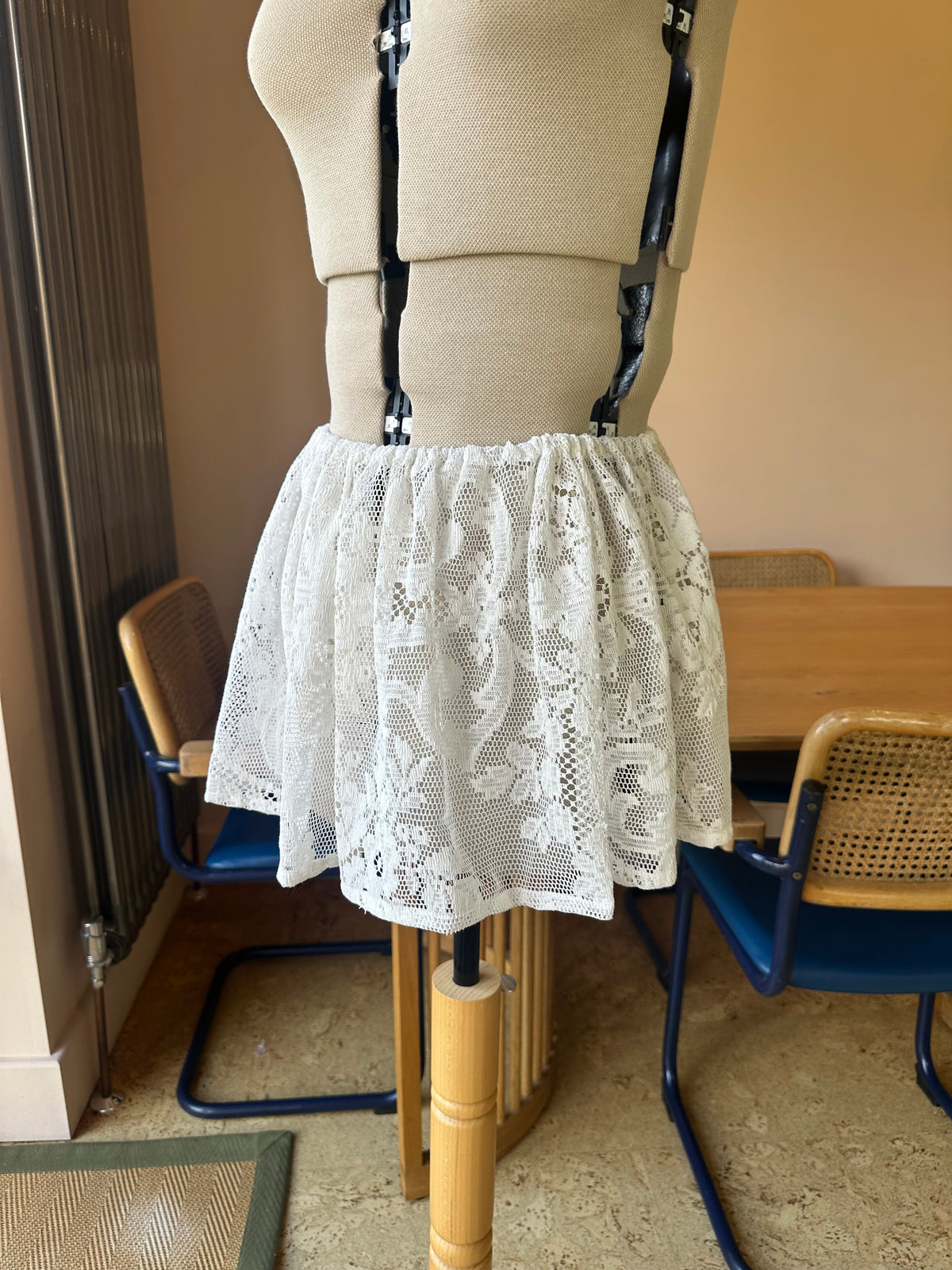 Vintage Lace Mini Skirt Size 2 (UK 10-12)