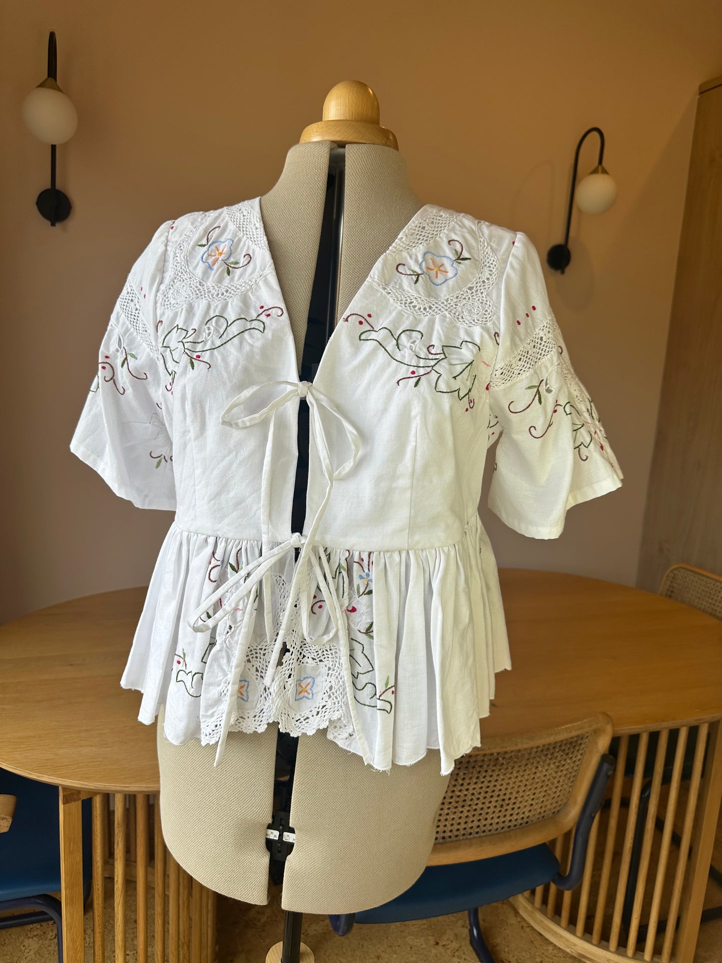 SAMPLE SALE 30% off - White Embroidered Tie Front Top Size 3 (UK 14-16)