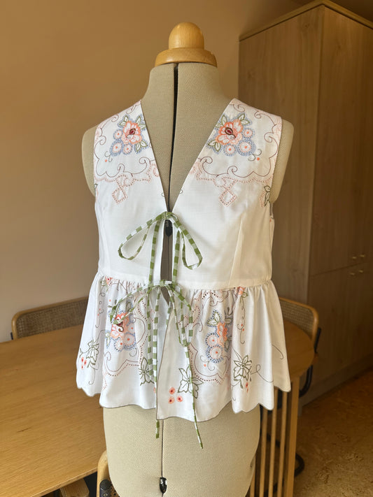 Floral Embroidered Sleeveless Tie Front Top Size 1 (UK 6-8)