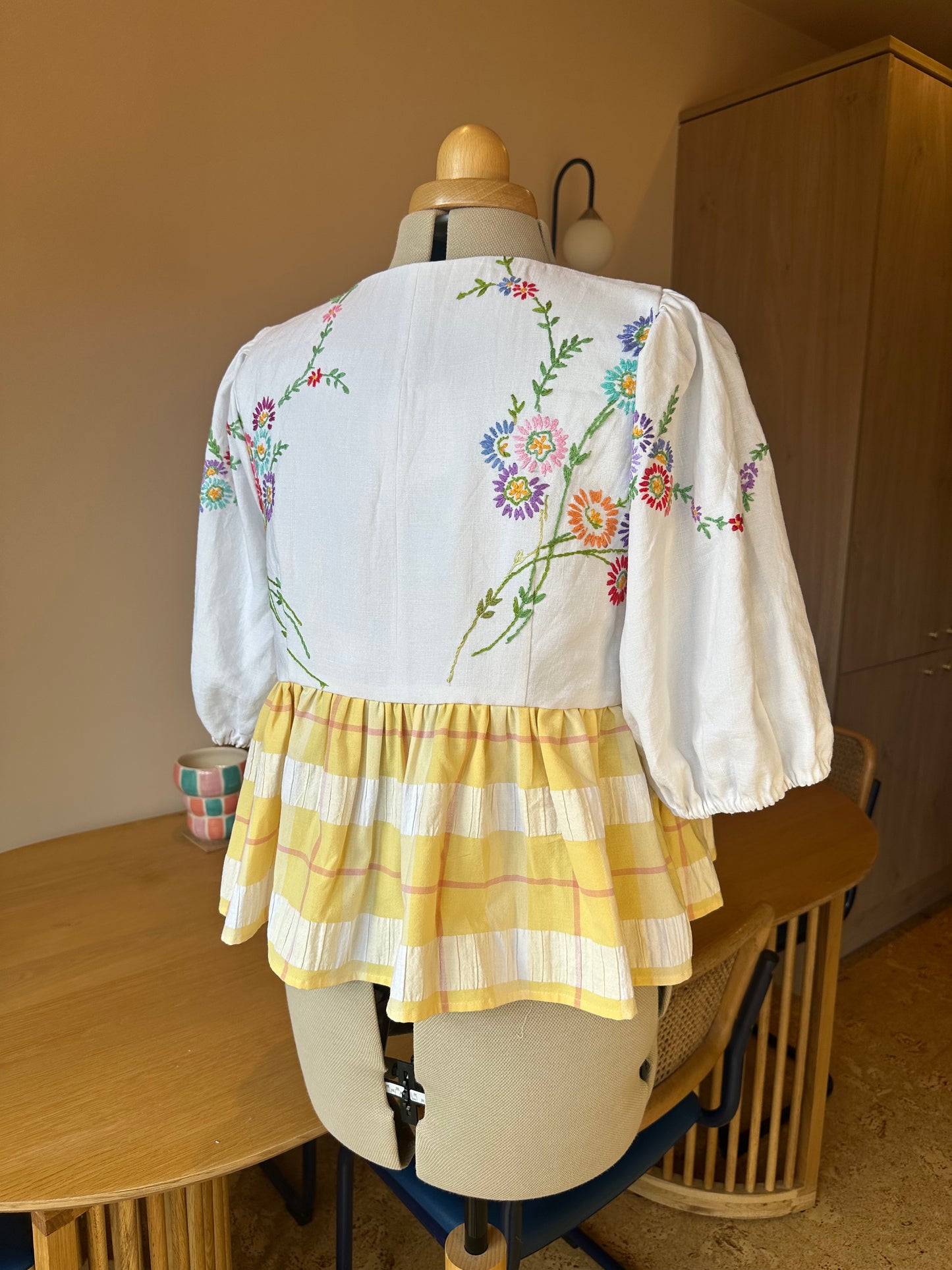 Yellow Embroidered and Check Tie Front Top Size 3 (UK 14-16)